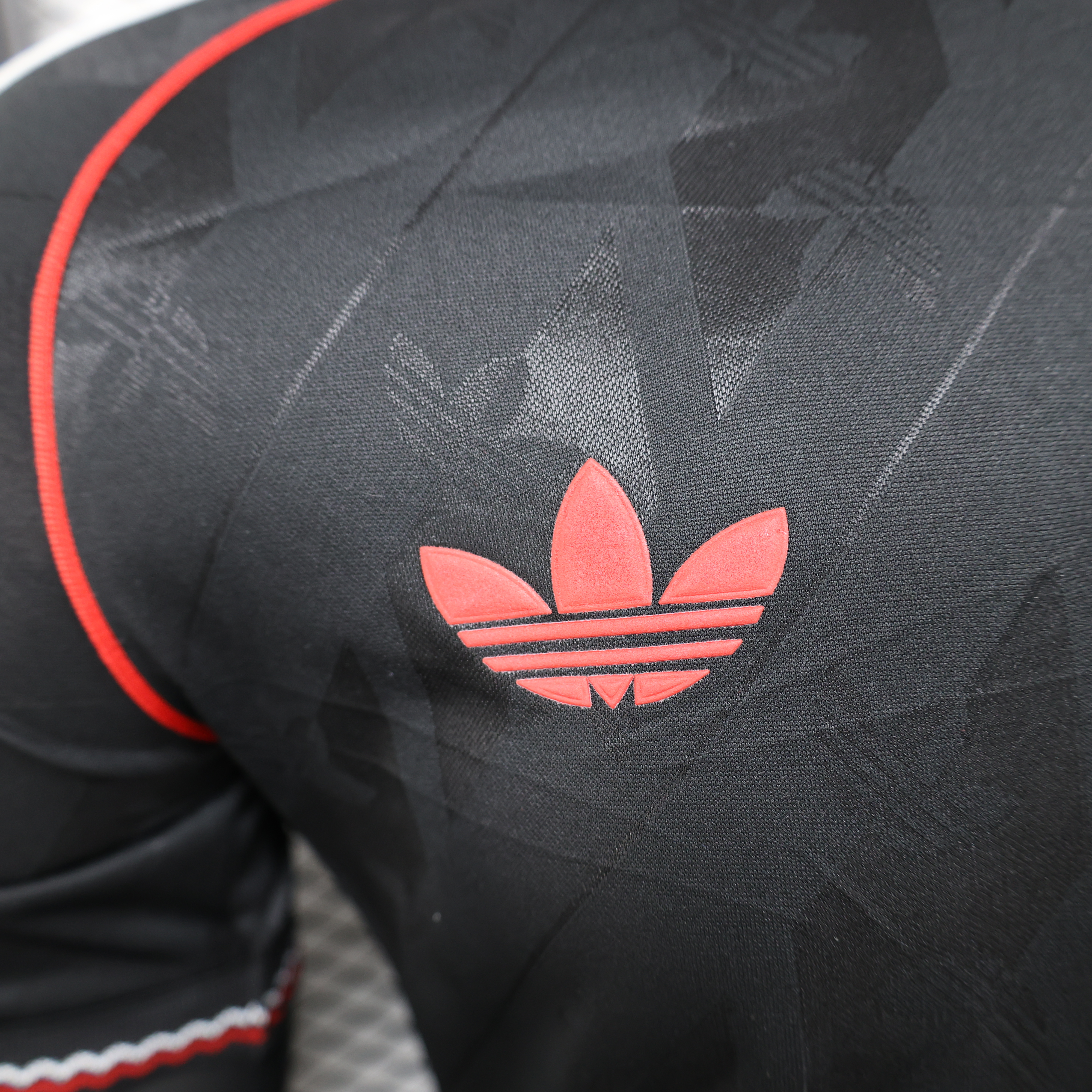 Retro Manchester United Black short Sleeves S-XXL 4