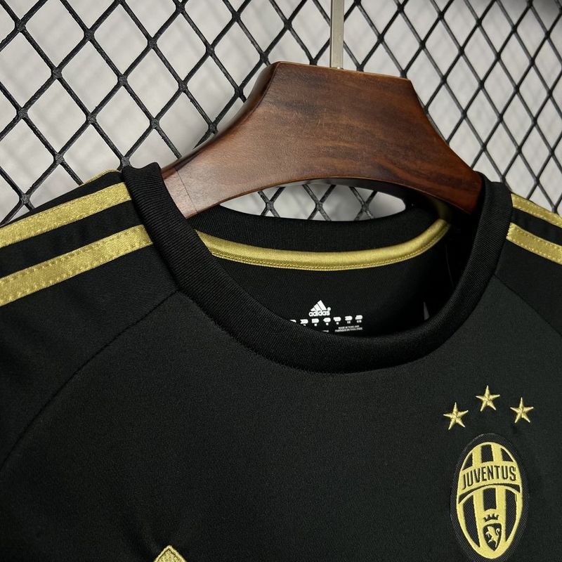 Retro 15/16 Juventus Third Kit S-XXL 4