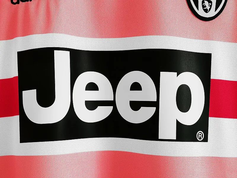 Retro  Juventus 2015/16 Away Long Sleeves Pink 4