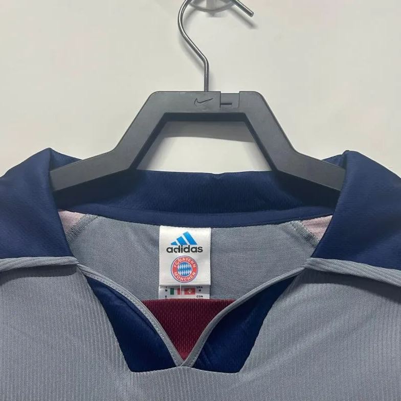 Retro 1998-99 Bayern Munich Away 3