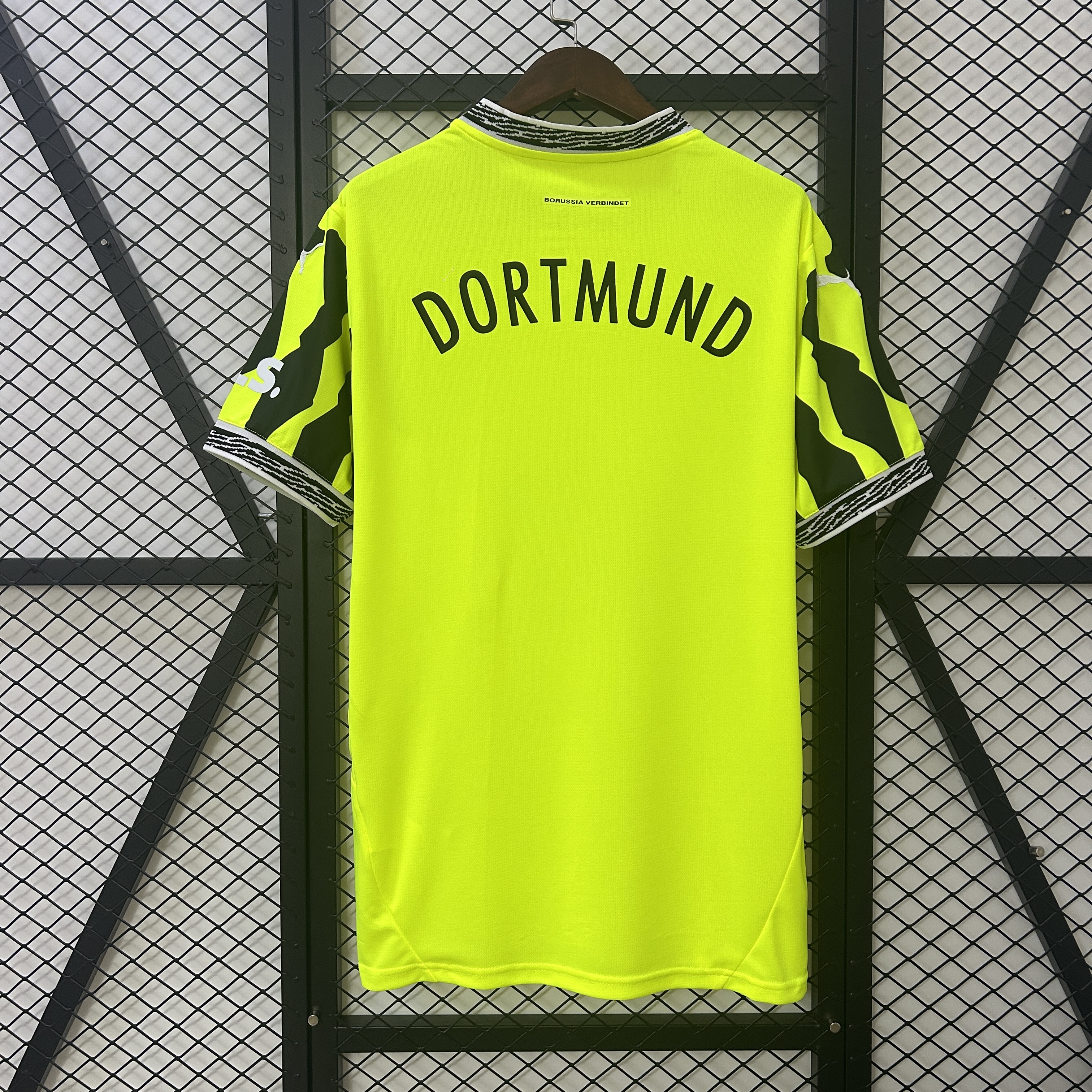 Borussia Dortmund 25/26 Goalkeeper Shirt S-XXL