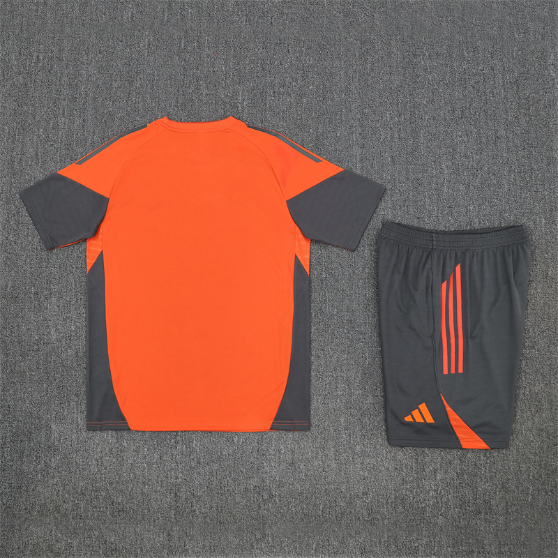 Adult/ Kids Bayern Munchen 25/26 Short Sleeves Training suit Orange 4