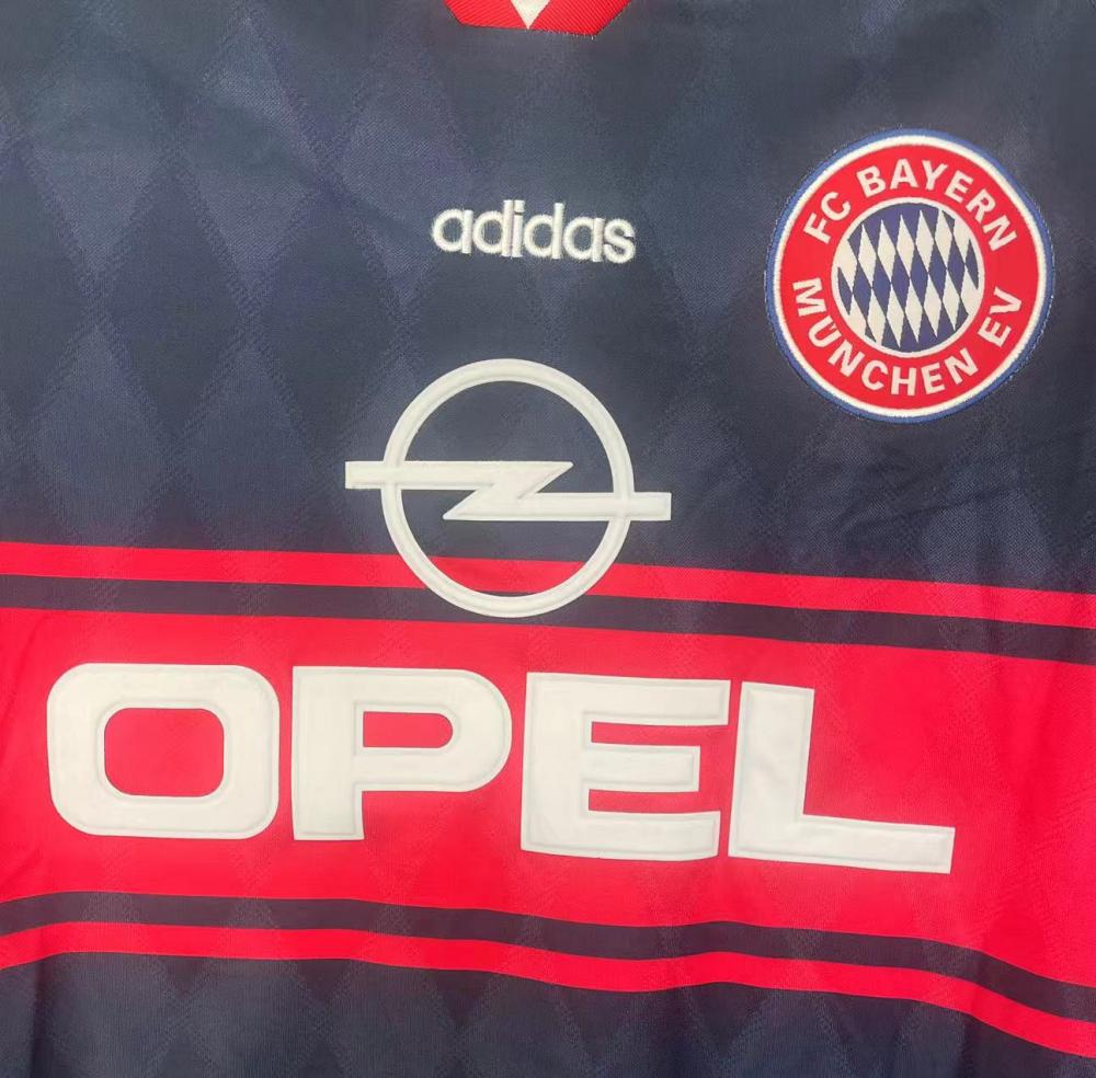 Retro 1997-99 Bayern Munich Home long sleeves 4
