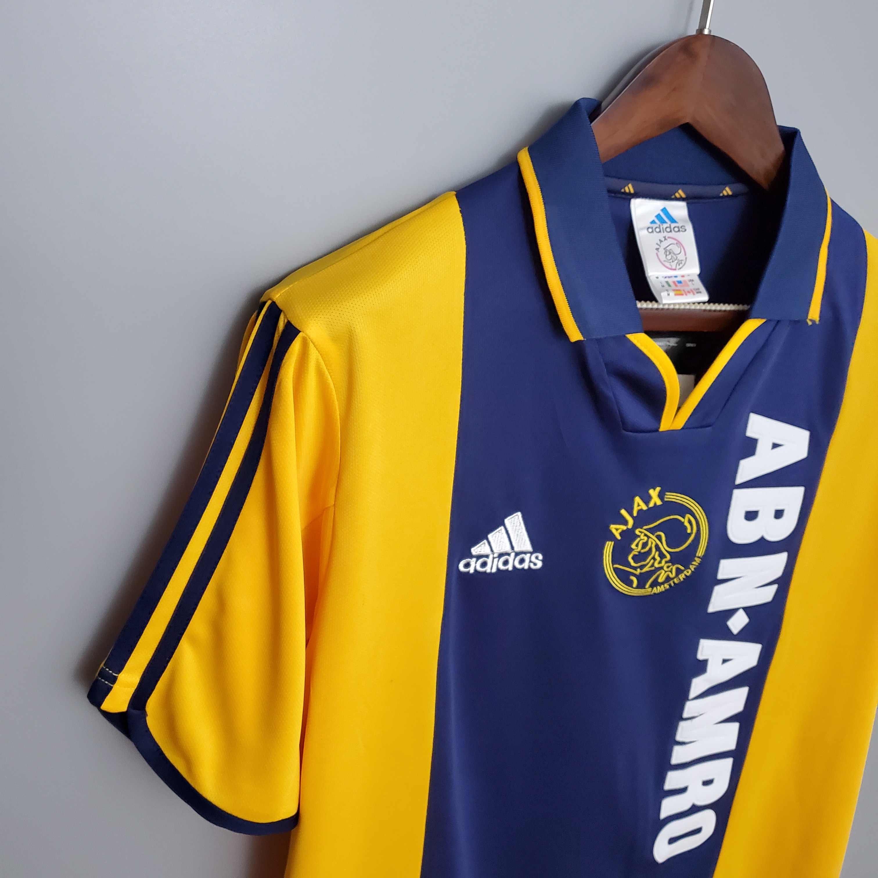 Retro 2000 Ajax Away S-XXL 3