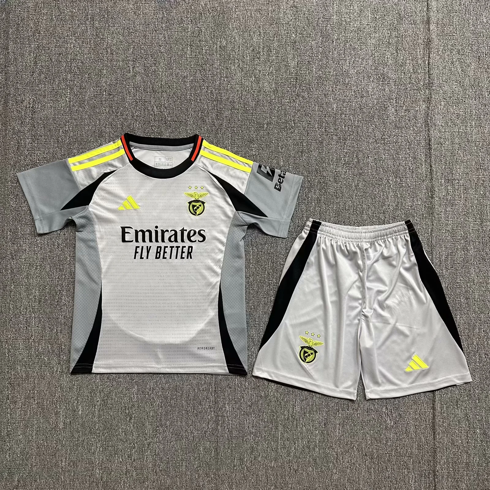 kids Benfica 24/25 THIRD