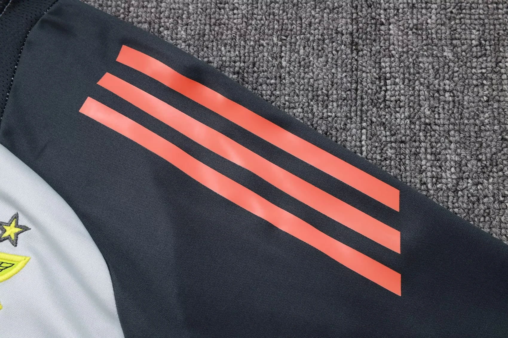 Benfica half-zipper Training Suit