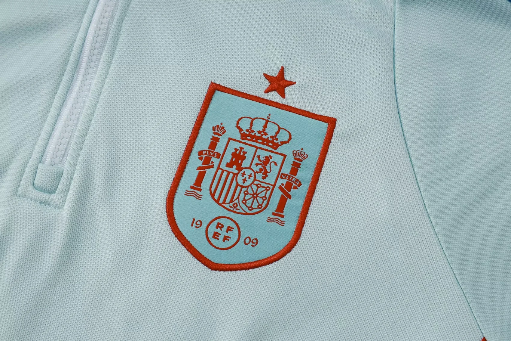 Adult/ Kid Half-zipper Hooded Spain Training Suit 4