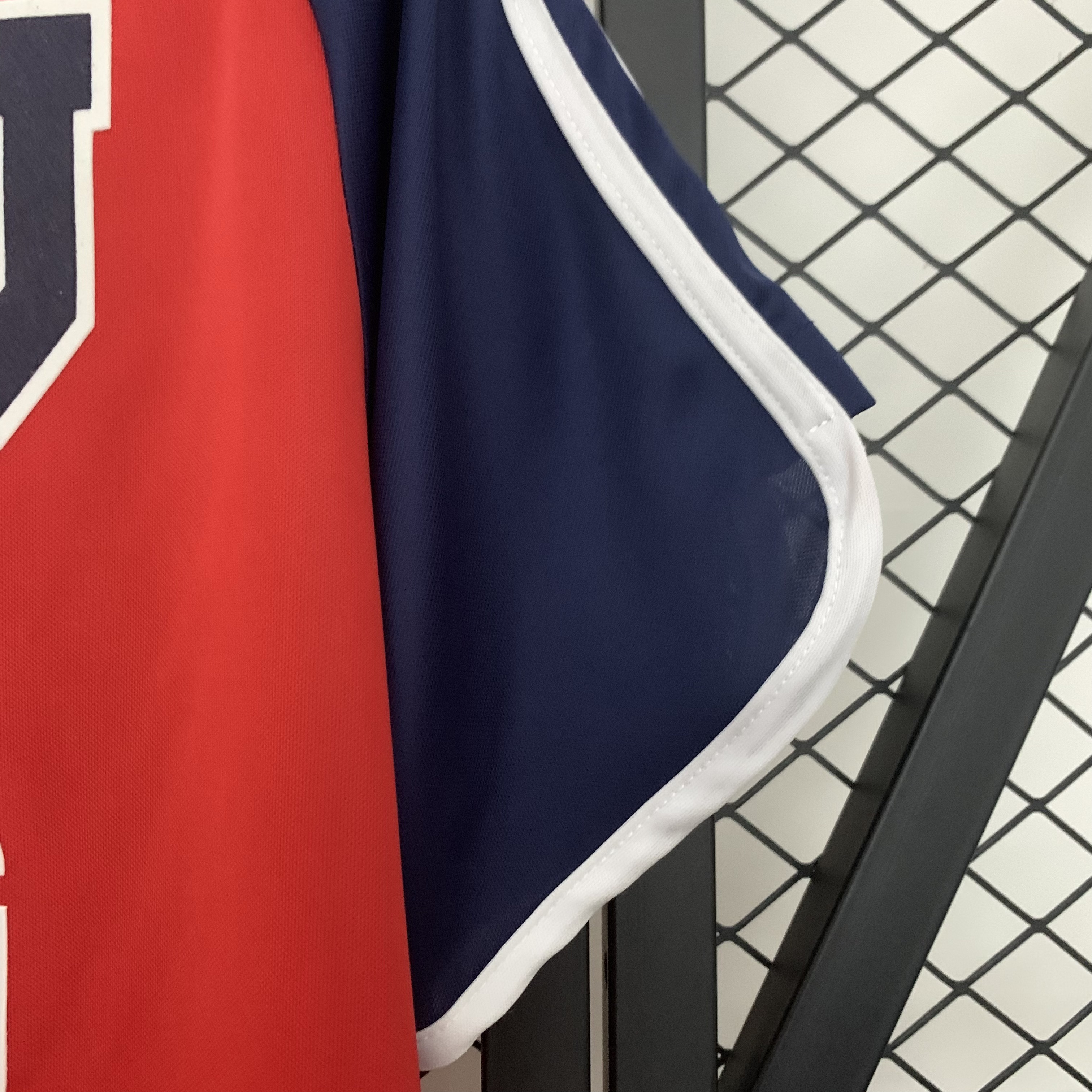 Club Universidad de Chile 2001/02 Away 3