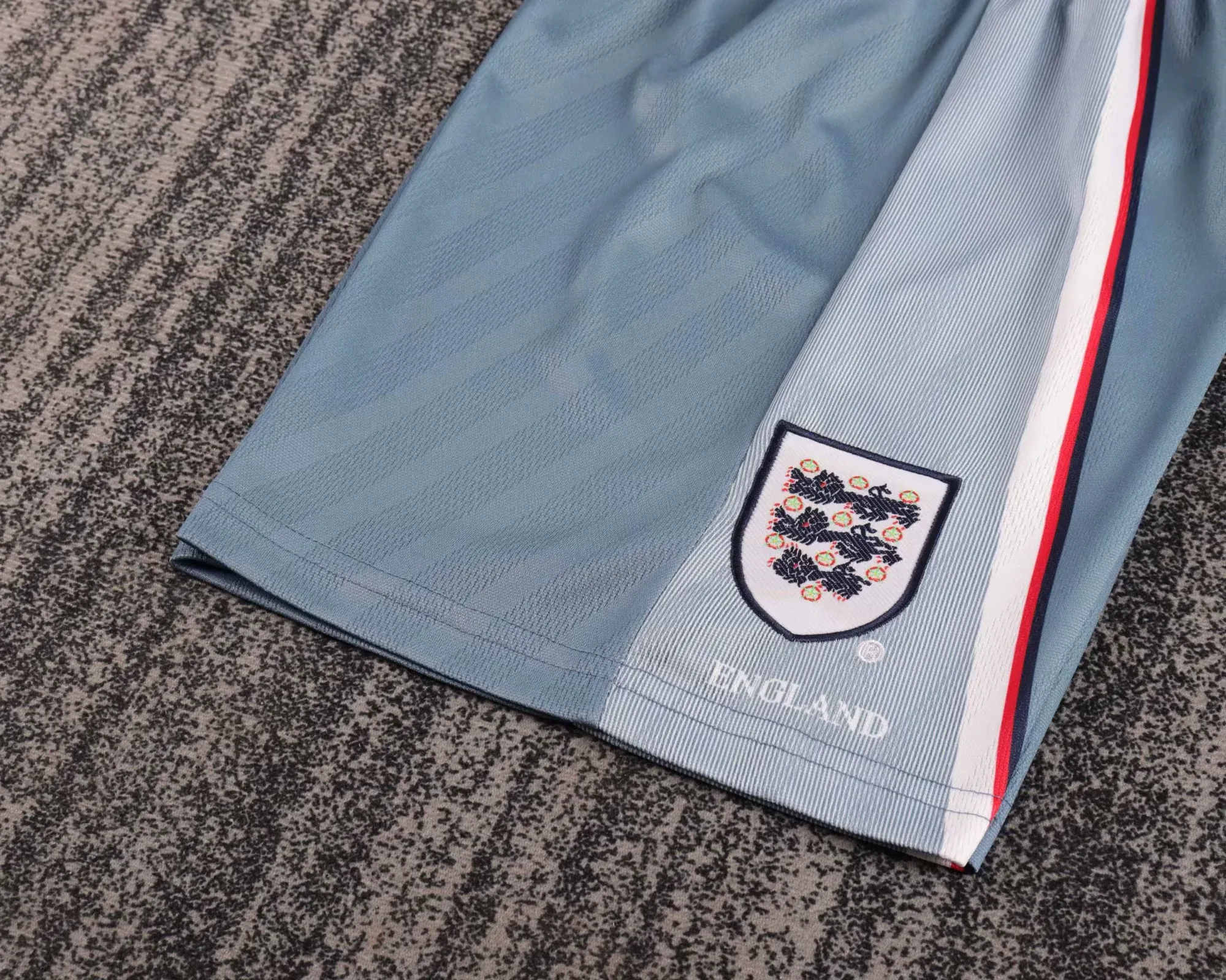 Kids Retro Kit England 1996 Away