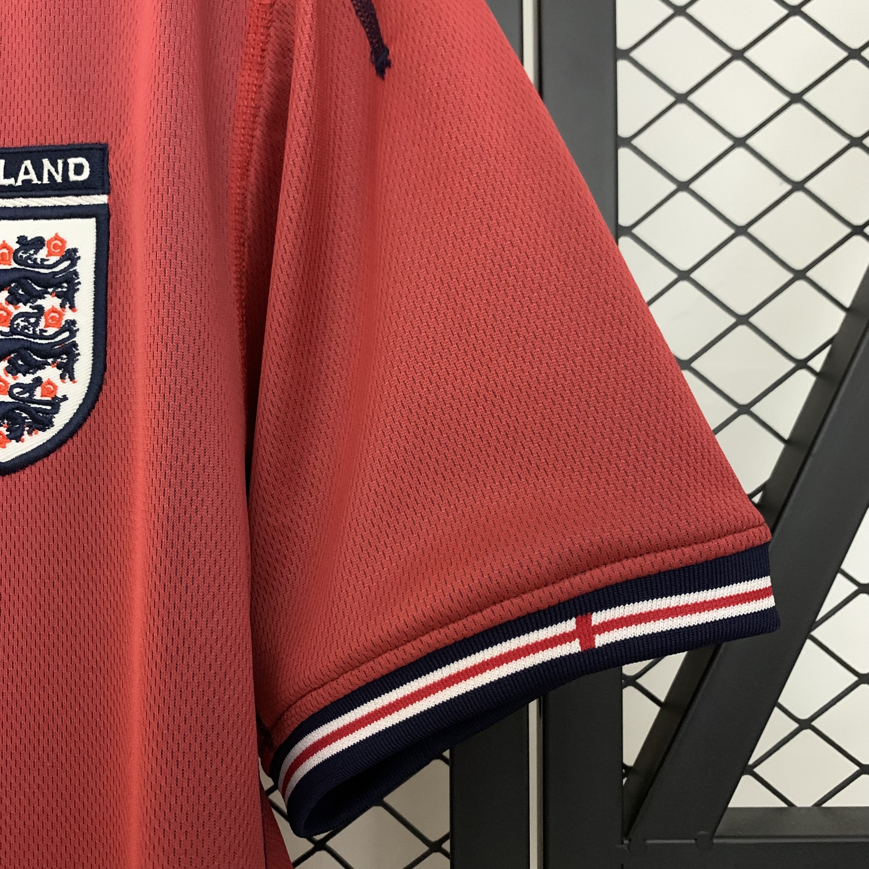 Retro 2002 England Away S-XXL 4