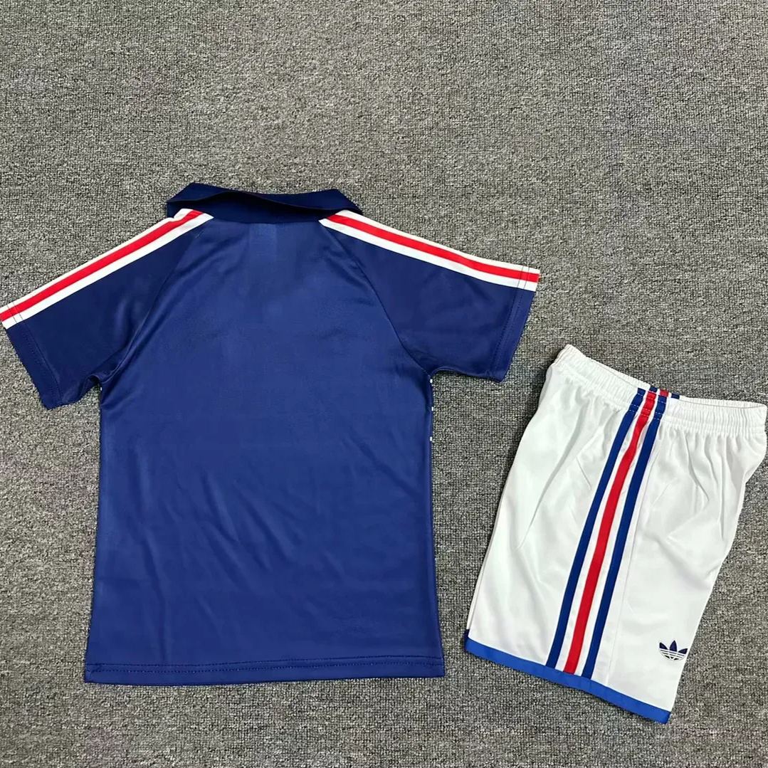 Kids Retro Kit France 82/84 Home