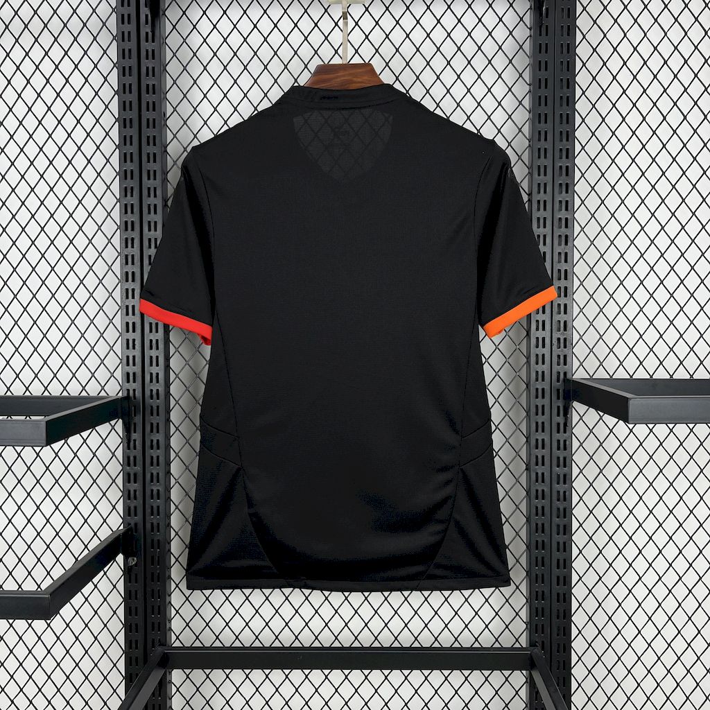 Galatasarays 2025/26 Black Special Edition  S-XXL