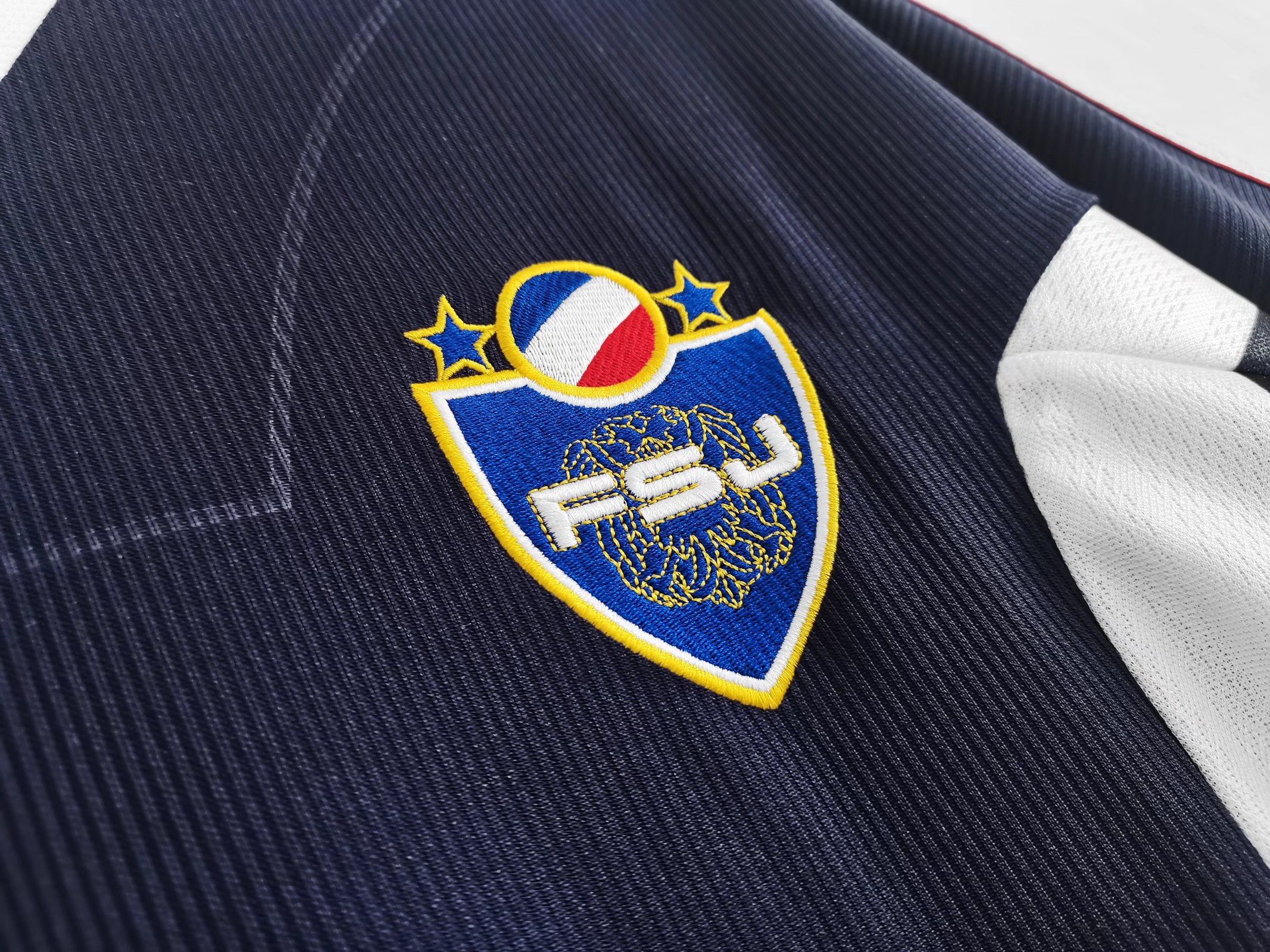 Retro 1998 Yugoslavia Home  Size: S-XXL 3