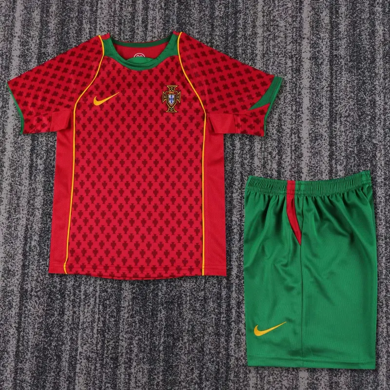 Kids Retro Kit Portugal 2004 Home
