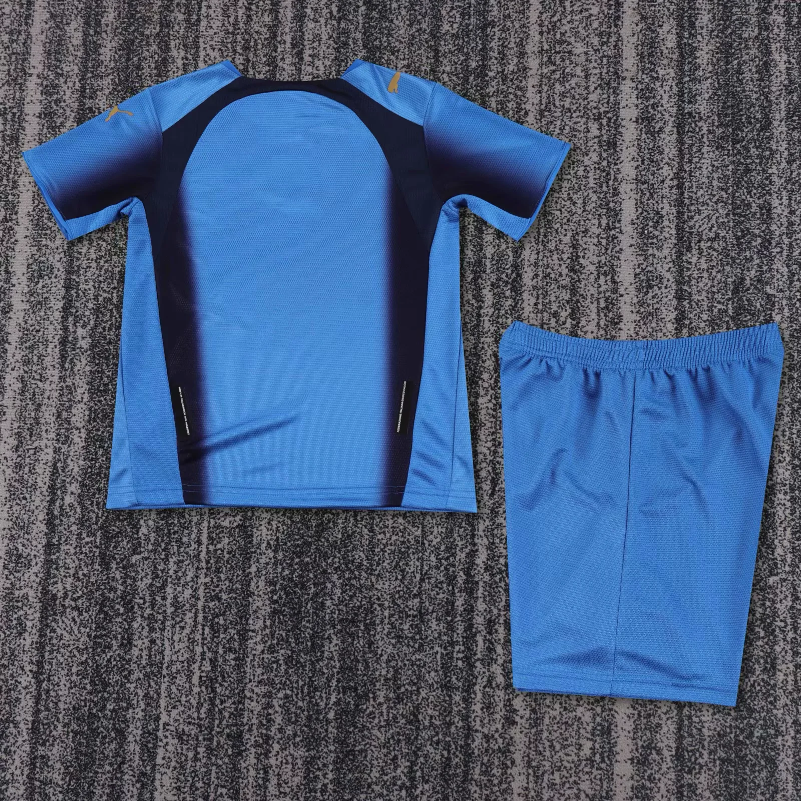 Kids Retro Kit Italy 05/06 Home