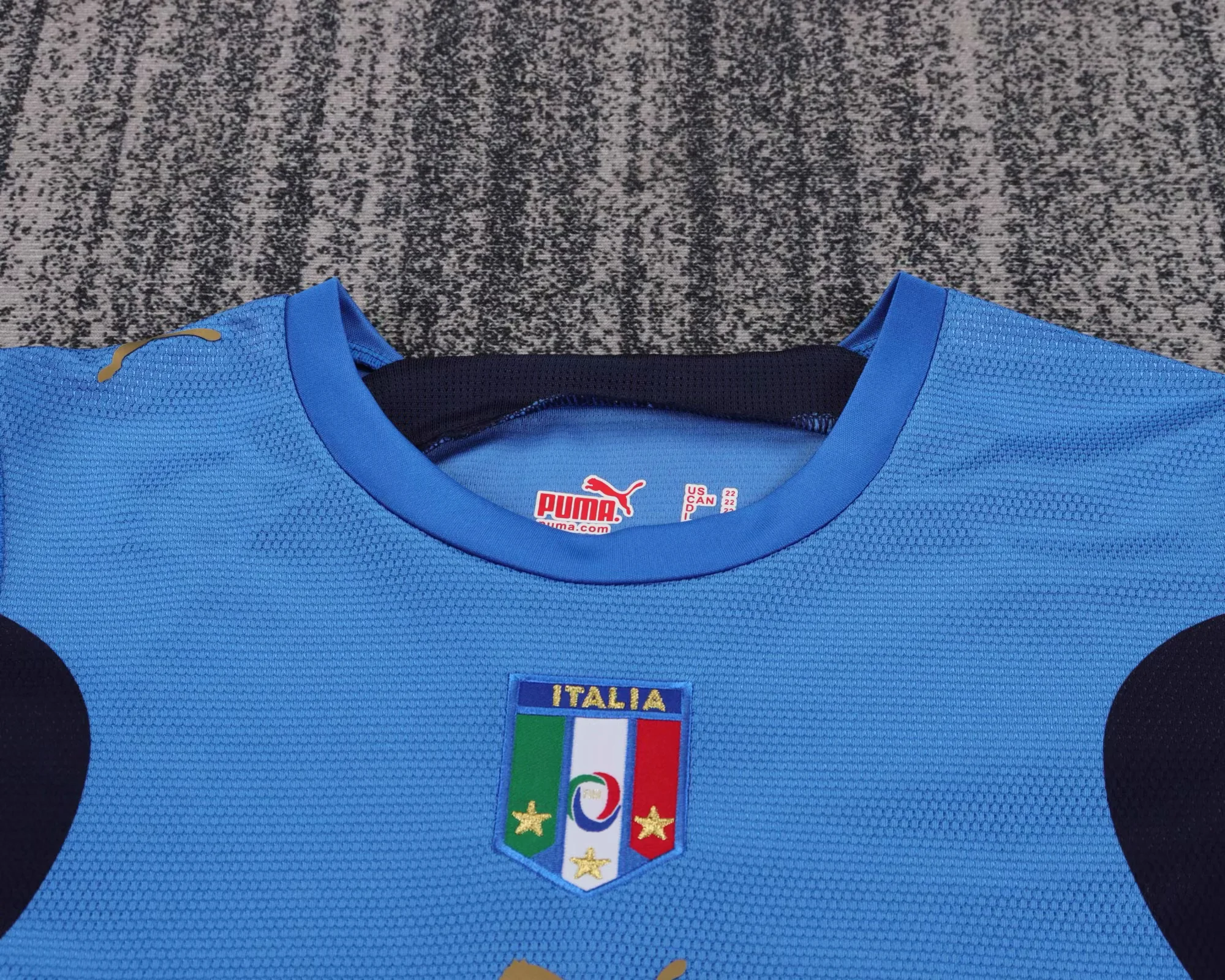 Kids Retro Kit Italy 05/06 Home 3
