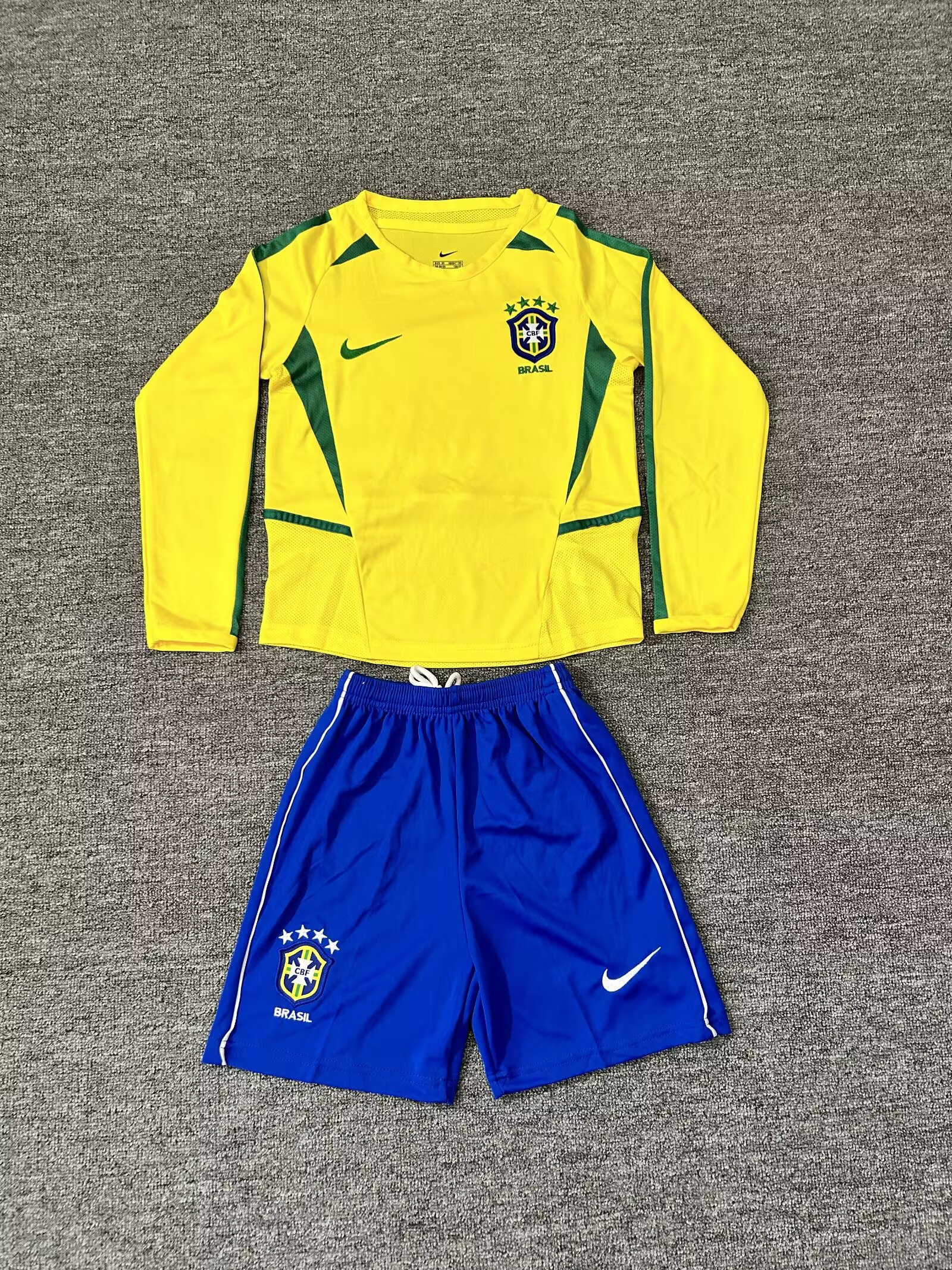 Kids Kiy Retro 2002 Brazil home 16-28 3