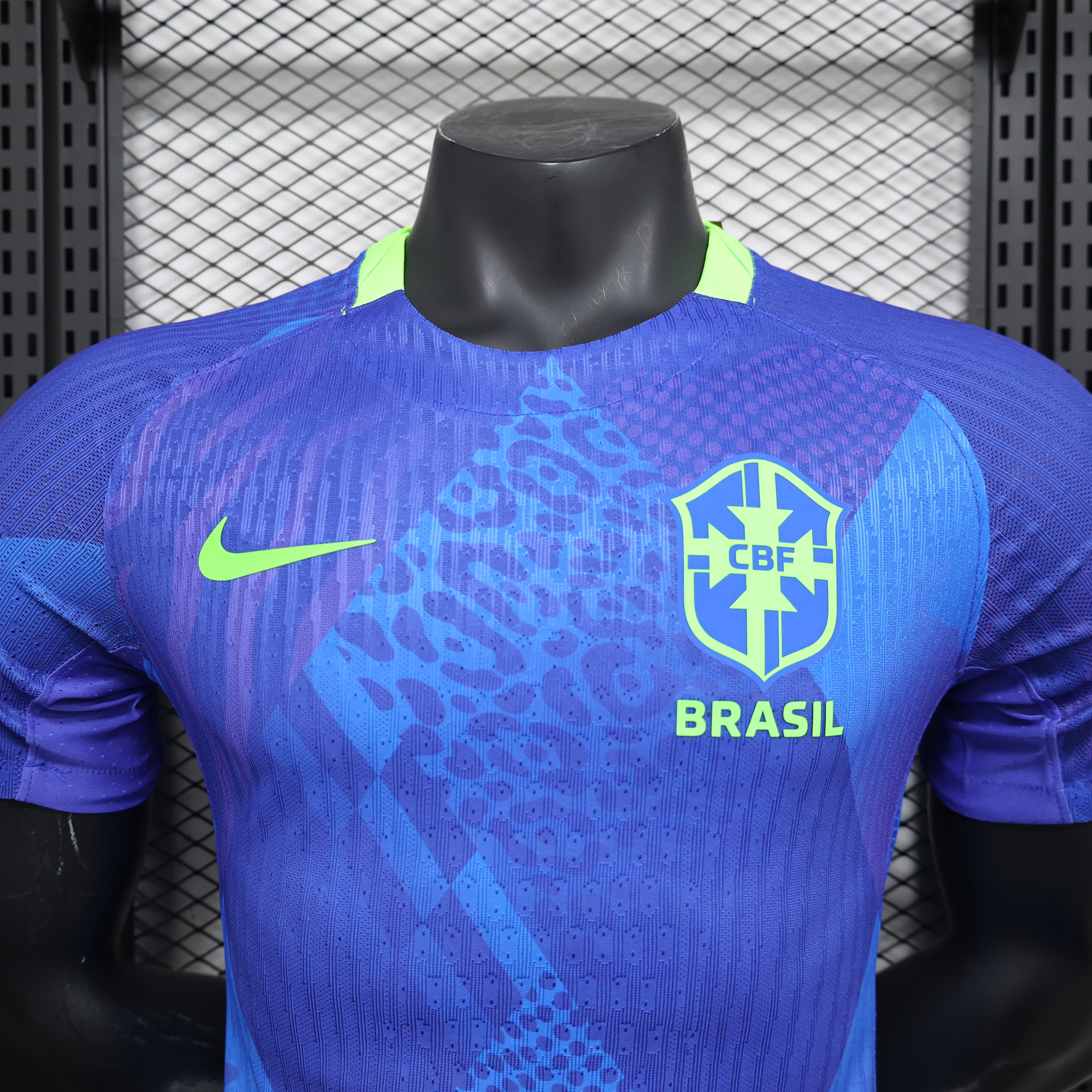 Player Version 25/26 Brasil Away  S-XXL 3