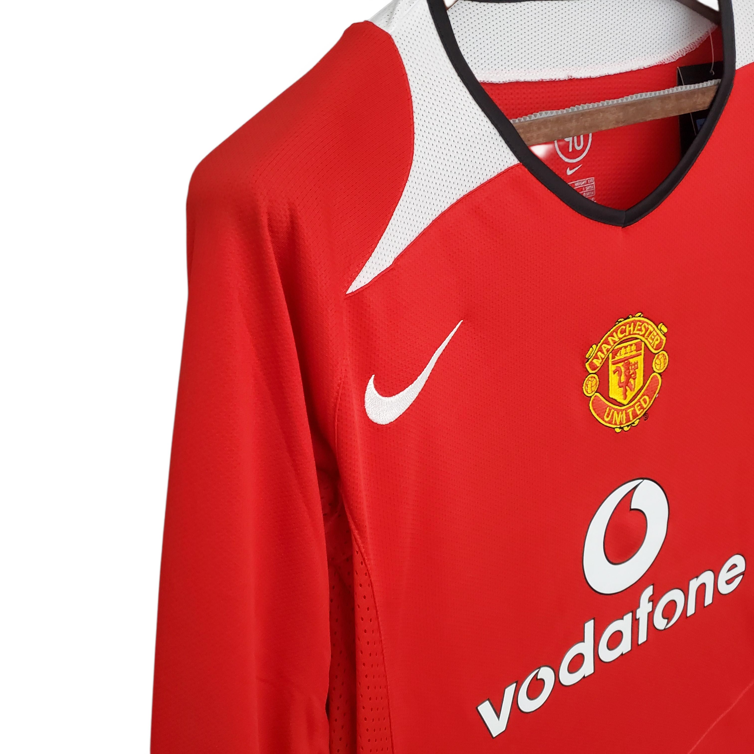 Retro Manchester United 2004/06 Home Red 3