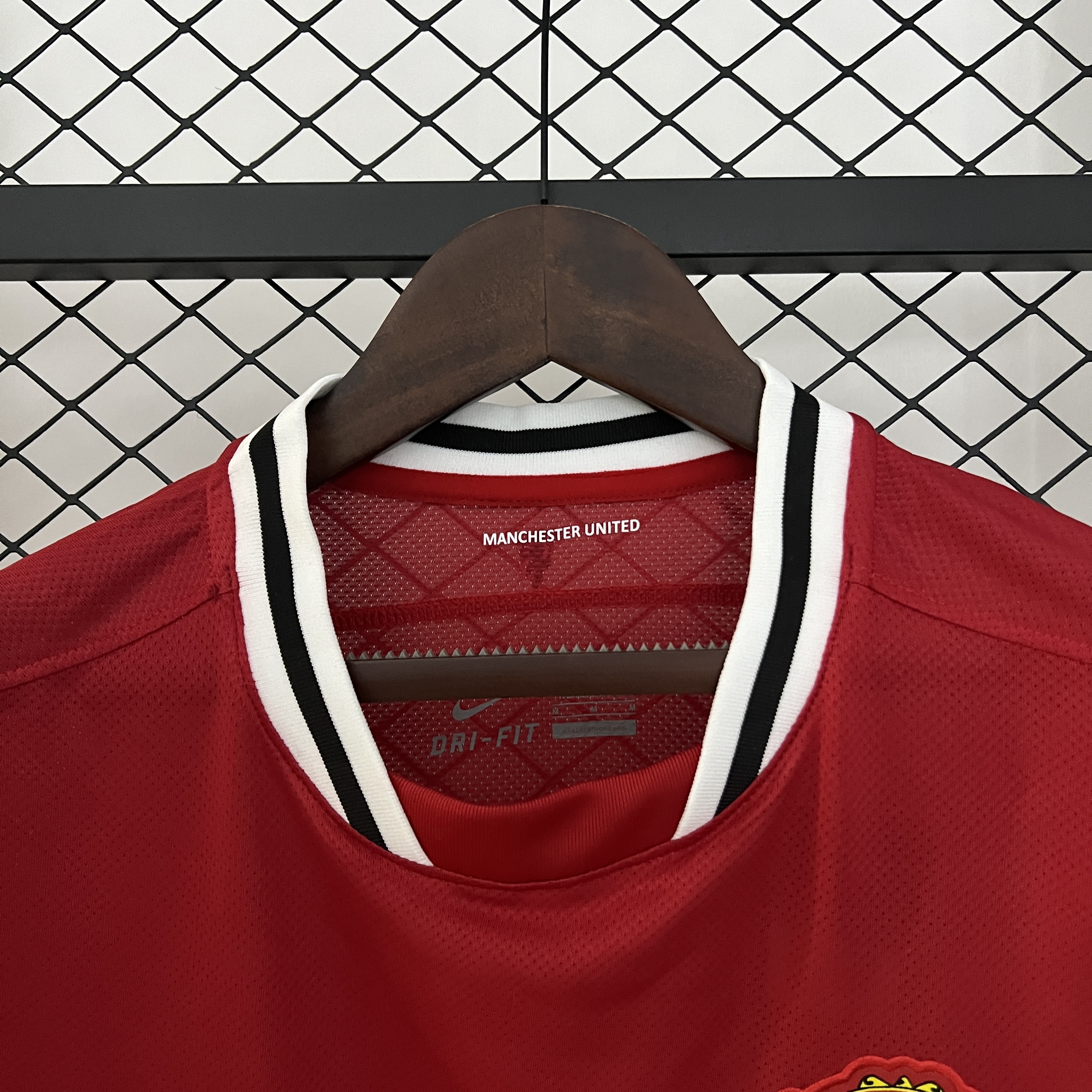 Retro Manchester United 2011/12 Home 3