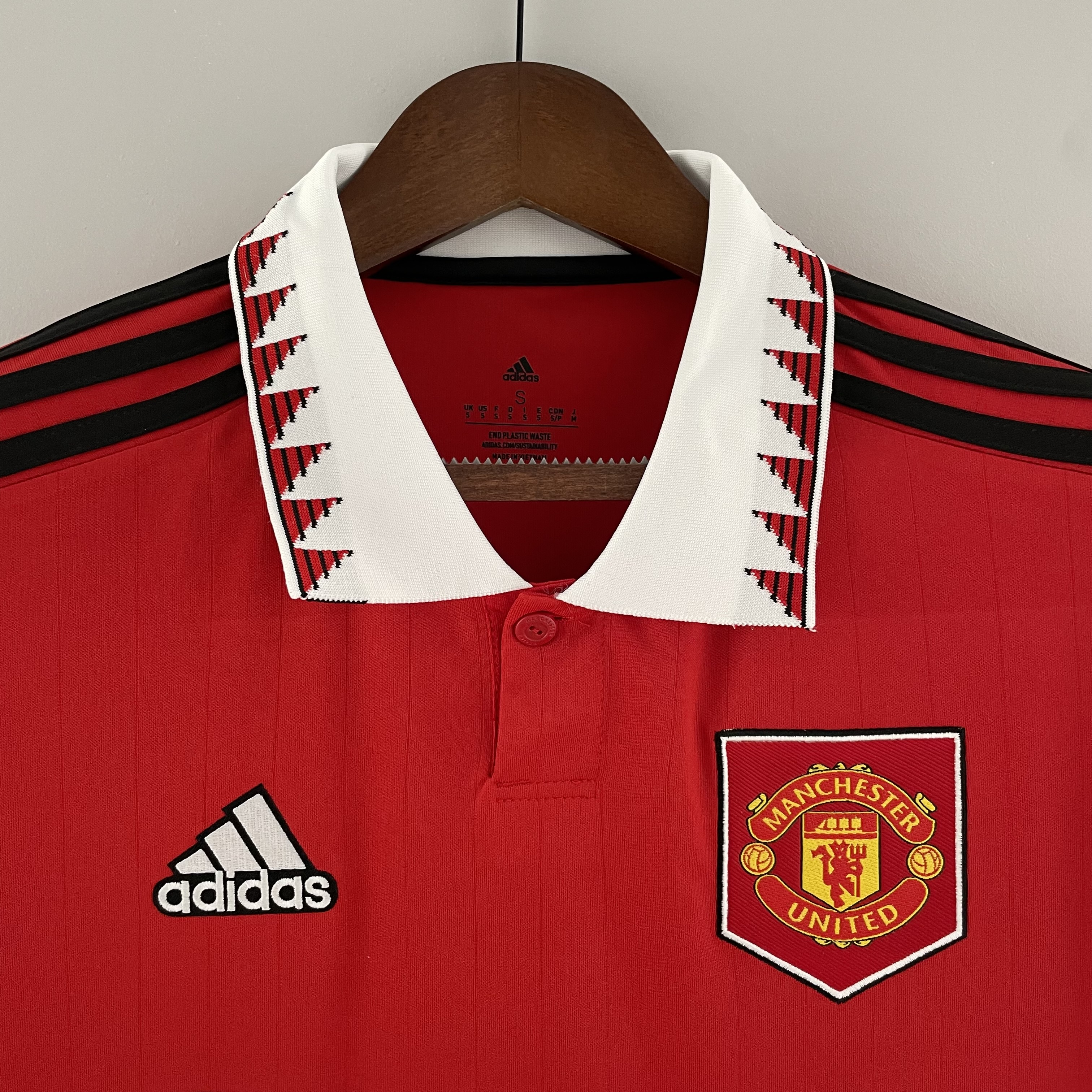 Manchester United 22 /23 Home 3