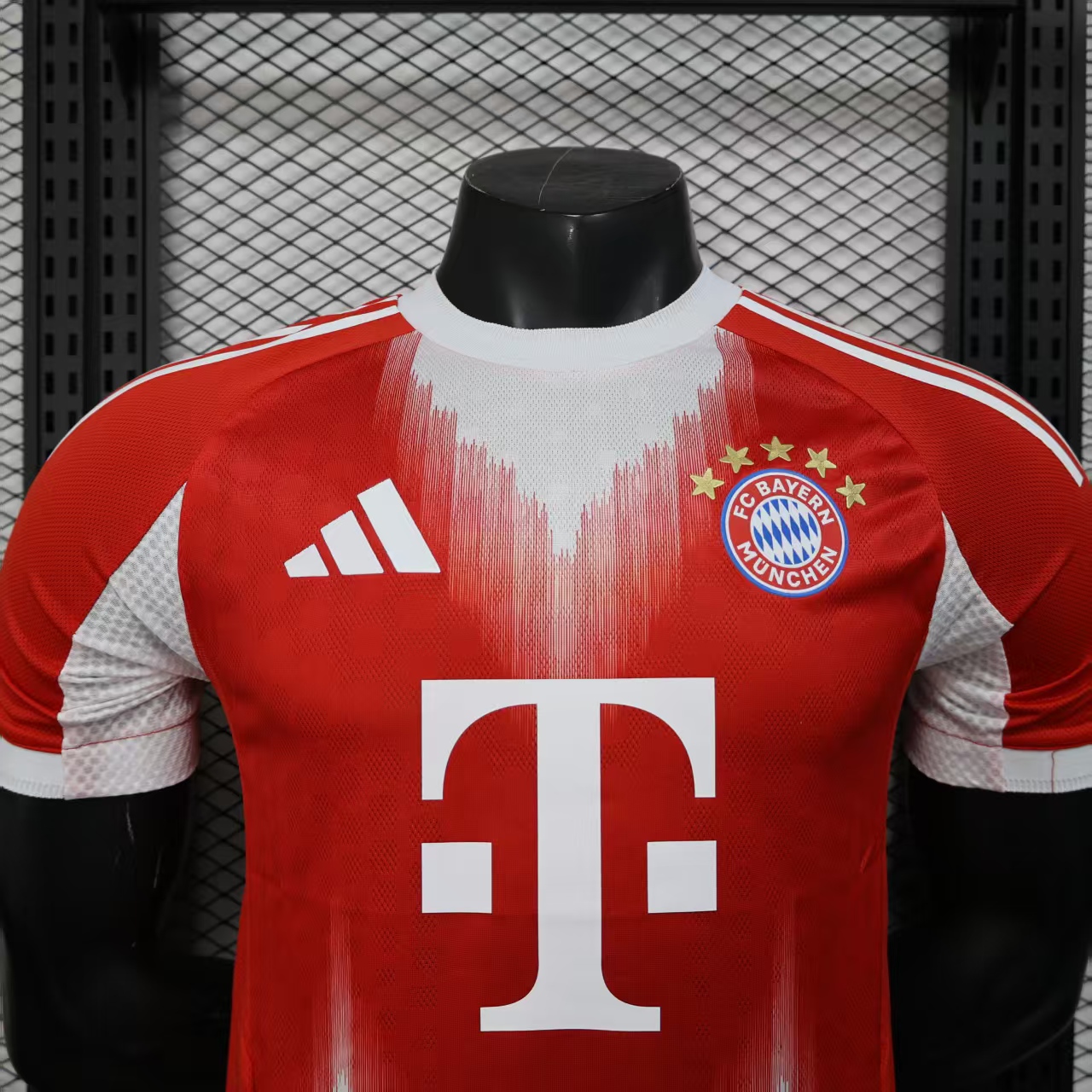 Player Version Bayern Munich 25/26 Home Jersey S-XXL 3
