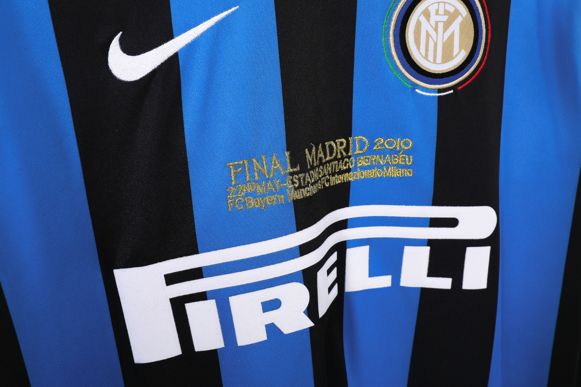 Retro  Inter Milan 09/10 Home Long Sleeves 4