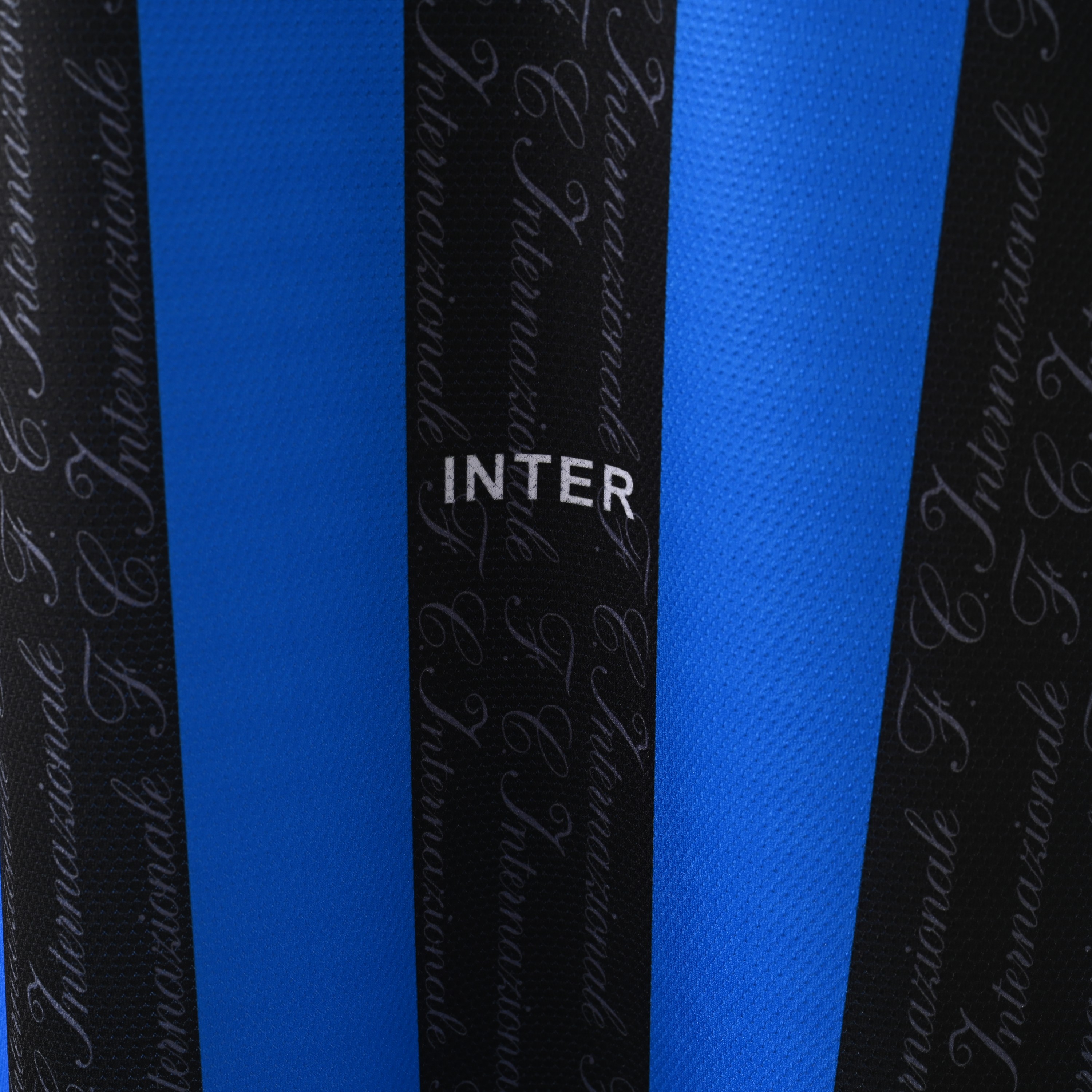 Retro Inter Milan 97/98 Home Long Sleeves 3