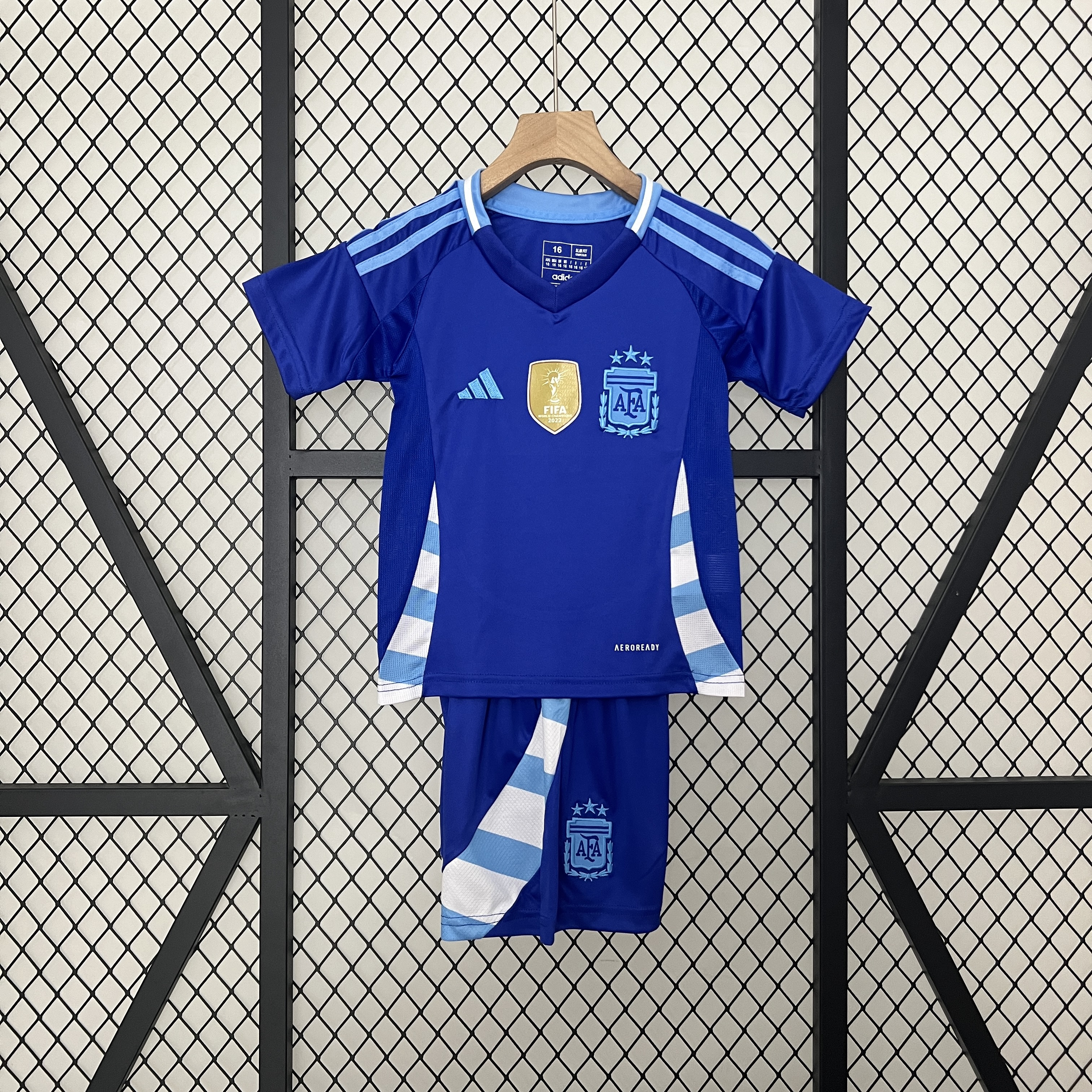 Kids Kit Argentina 24/25 Away