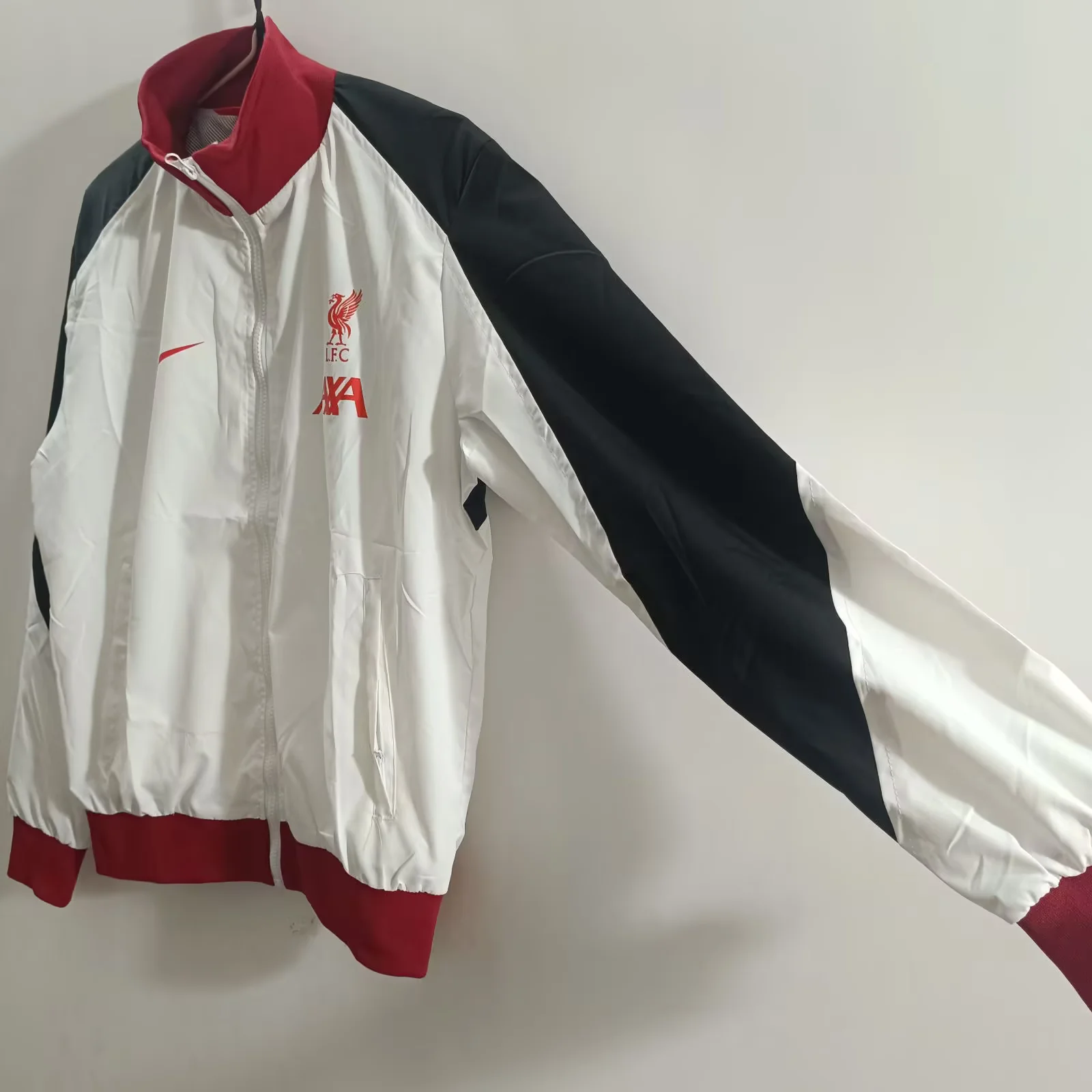 LVP White windbreaker 3