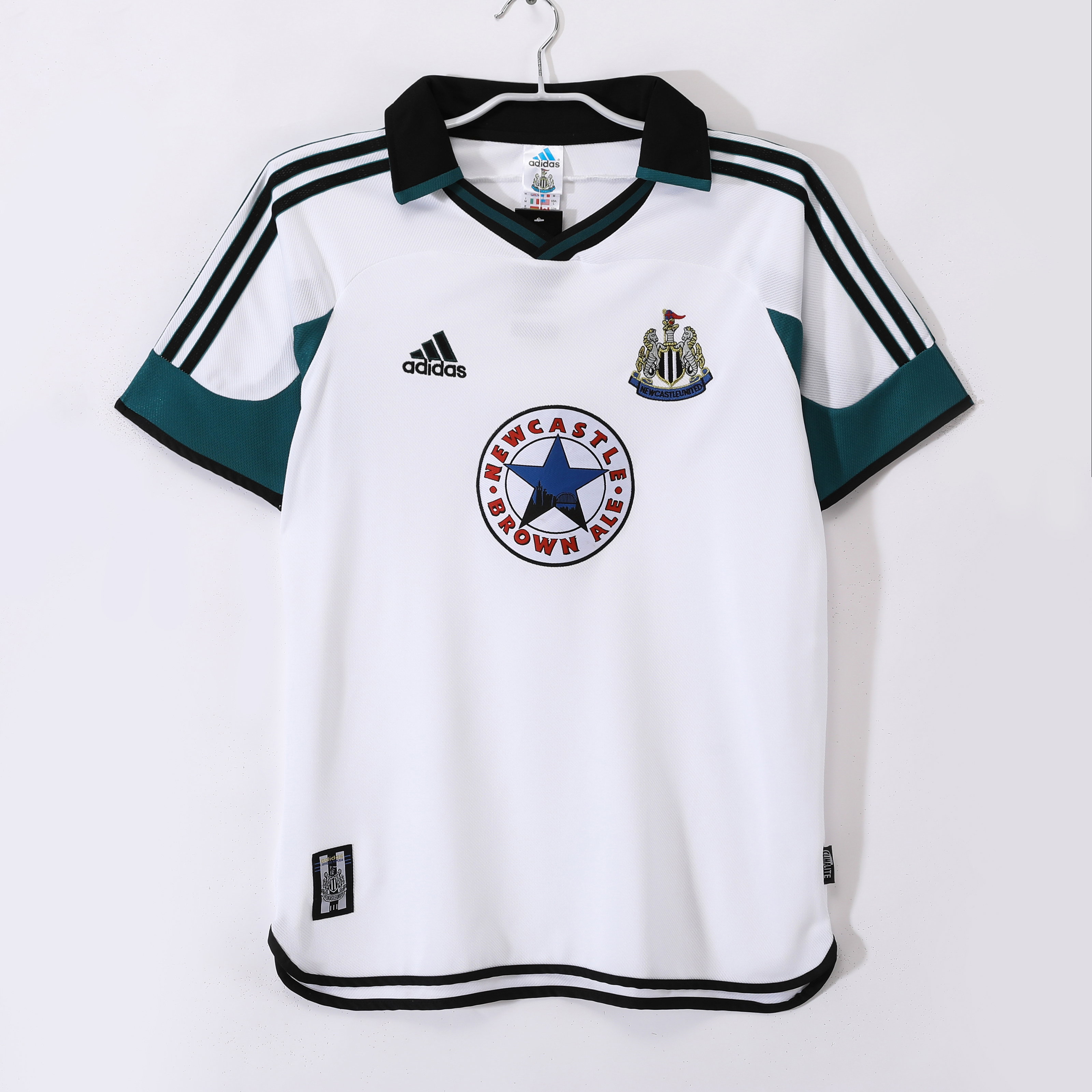 Retro Newcastle 1999/00 Away
