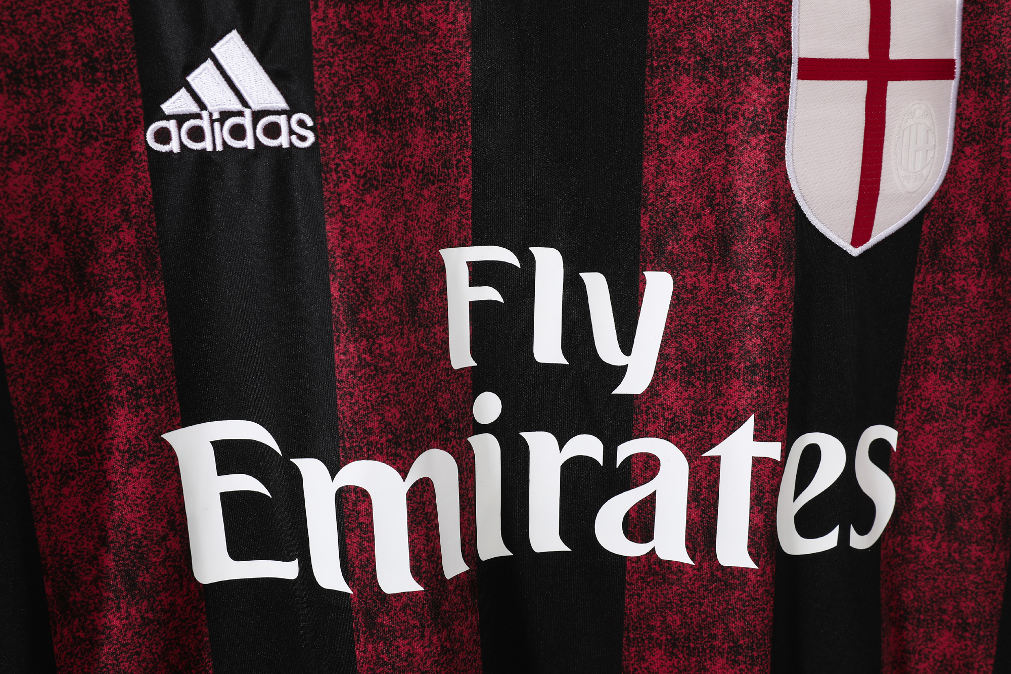 Retro 15/16 AC Milan Home 4