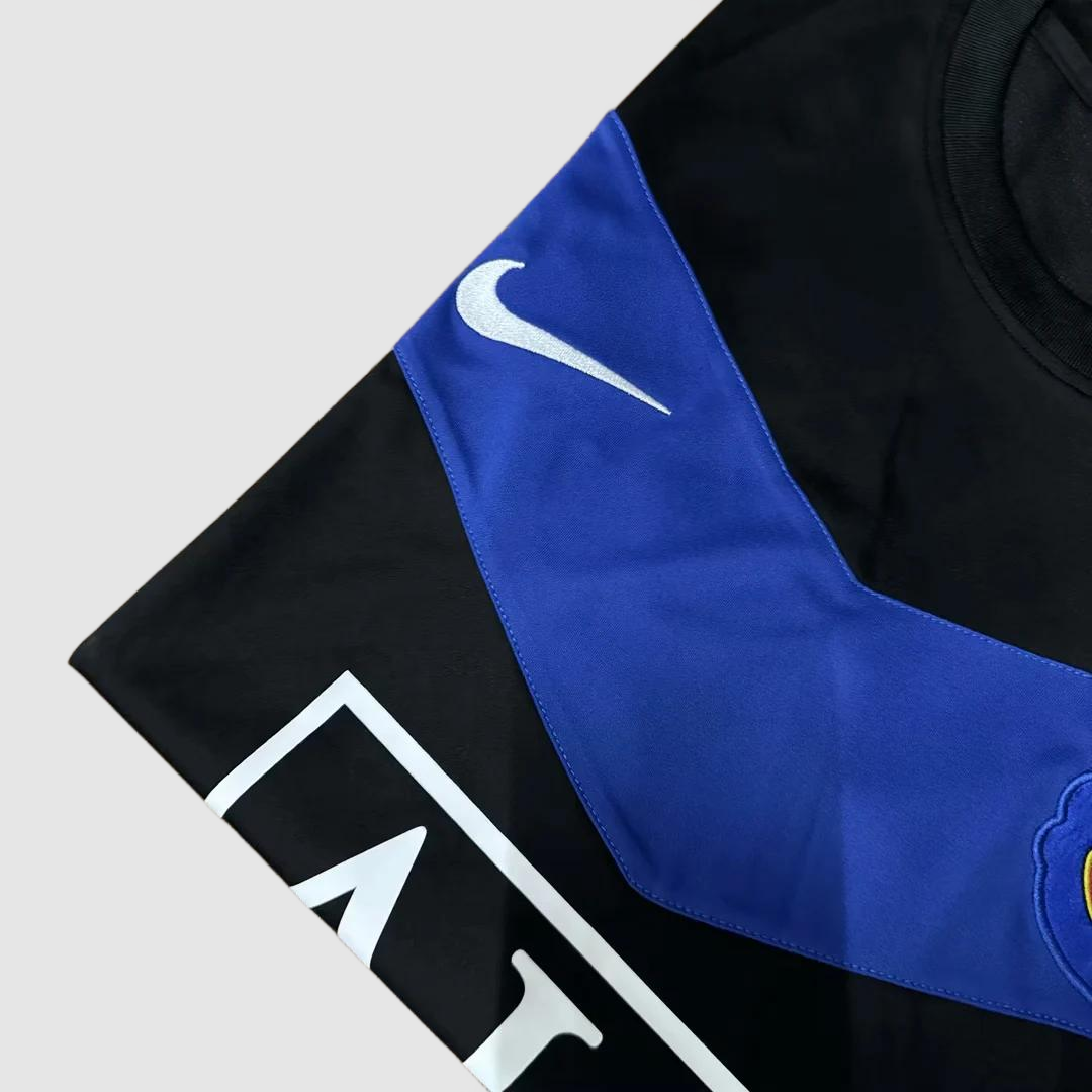 Retro Man United 09/10 Away 3