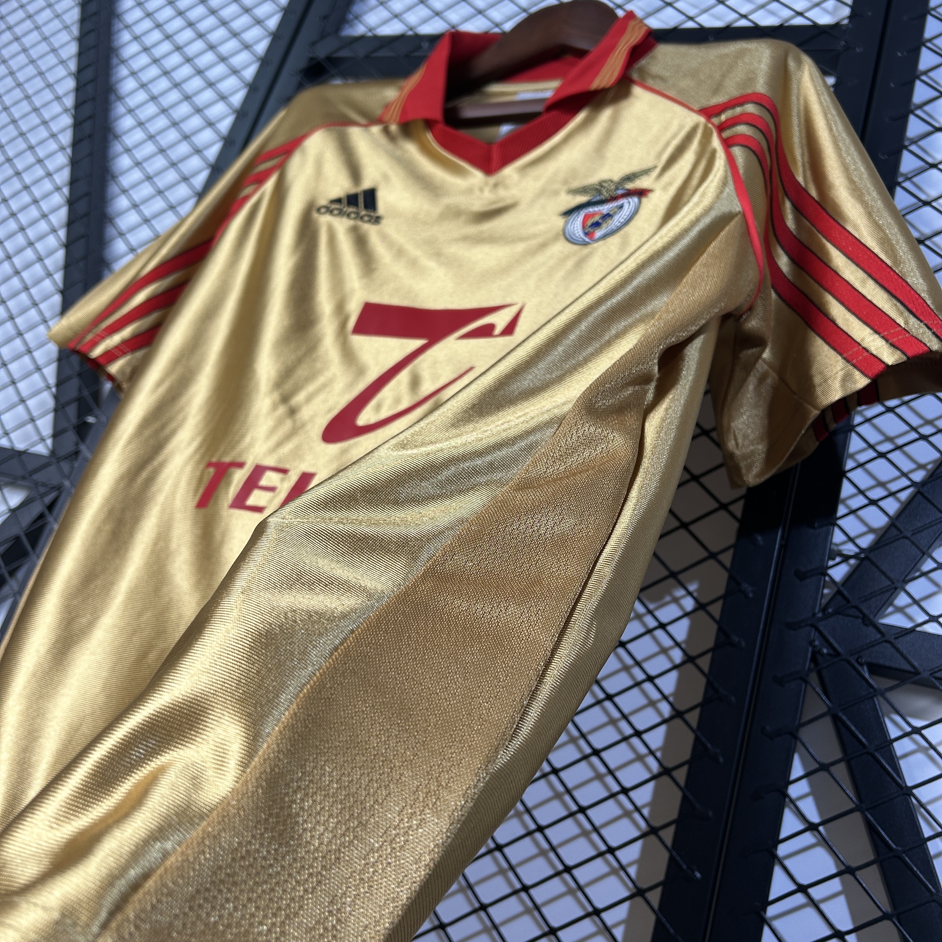Retro Benfica98/99 Away