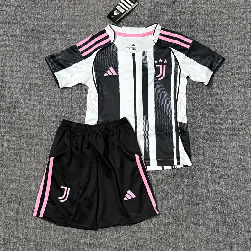 Adult Juventus 25/26 Home Set S-XXL