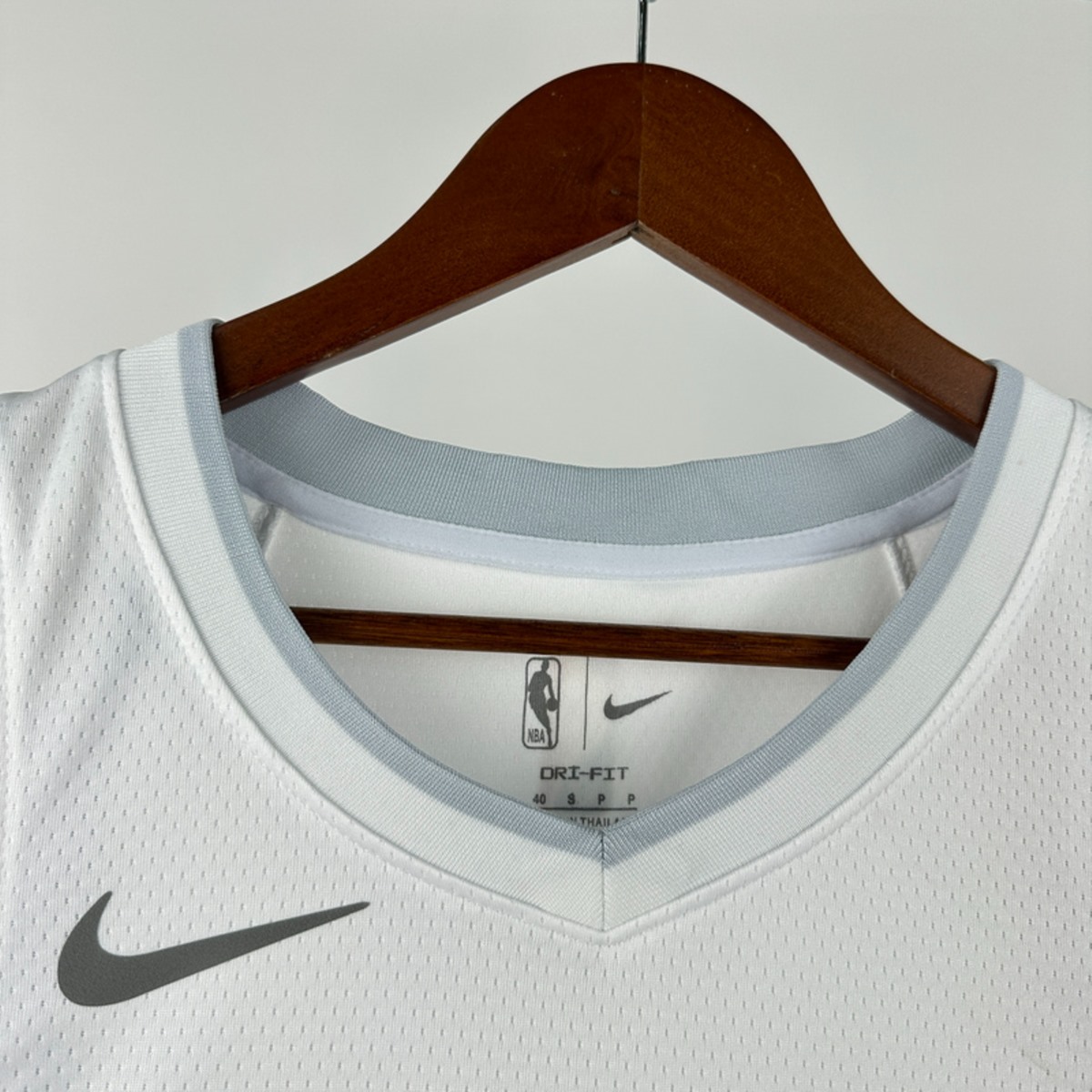 25 Season Dallas Mavericks City Edition #32