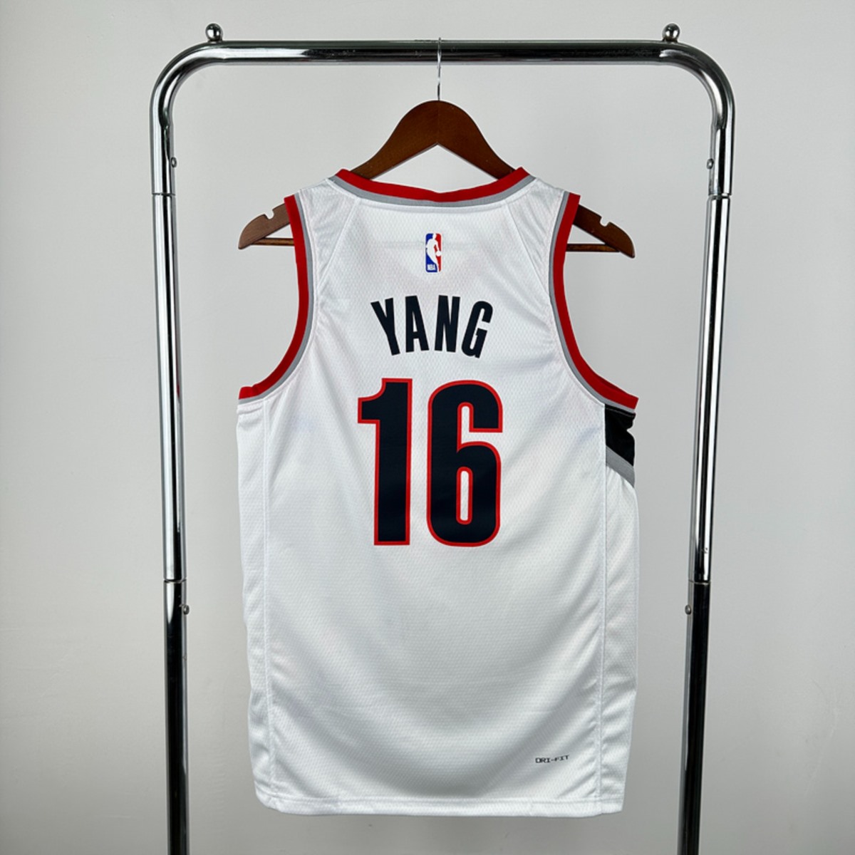 23 Season Portland Trail Blazers White No.16
