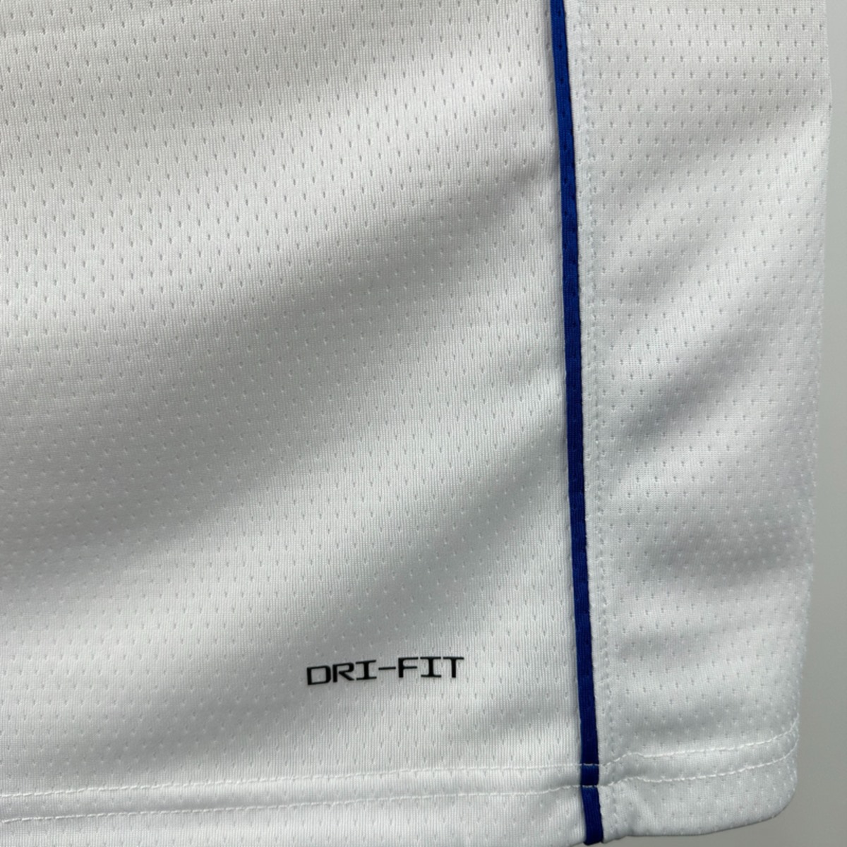 Dallas Mavericks White #32