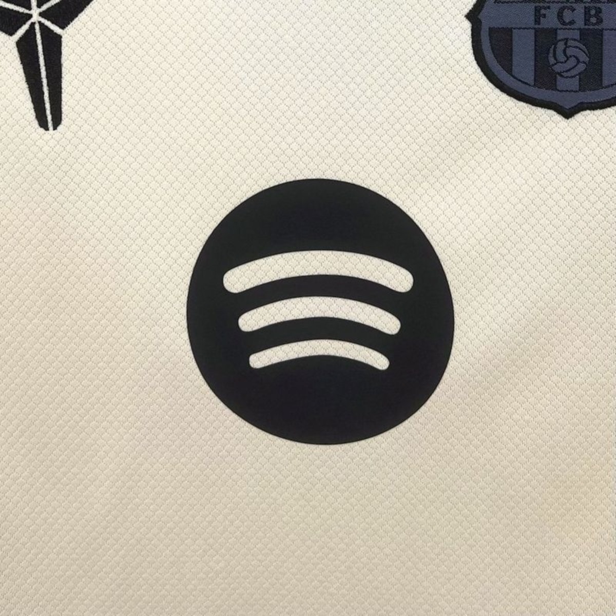 Kids Barcelona 25/26 Away Kit 16-28 3