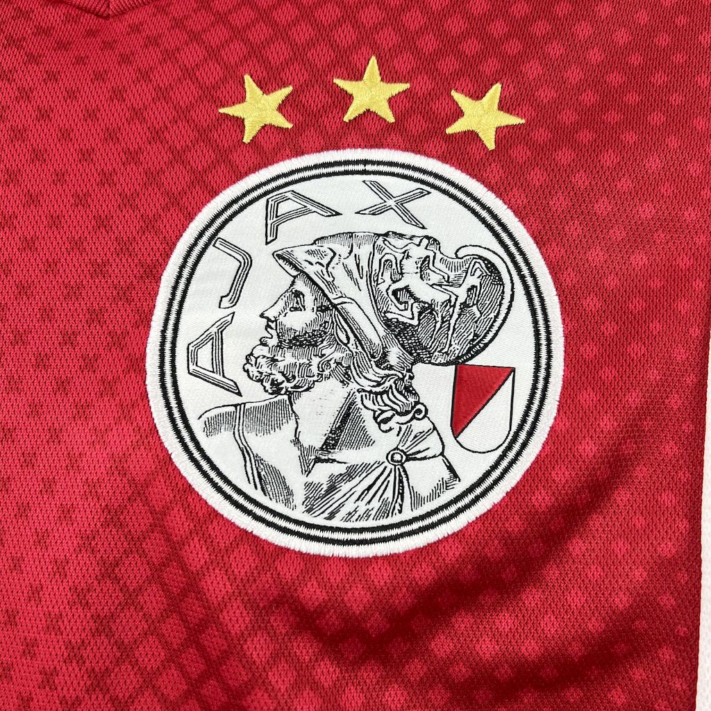 25/26 Ajax Home 4