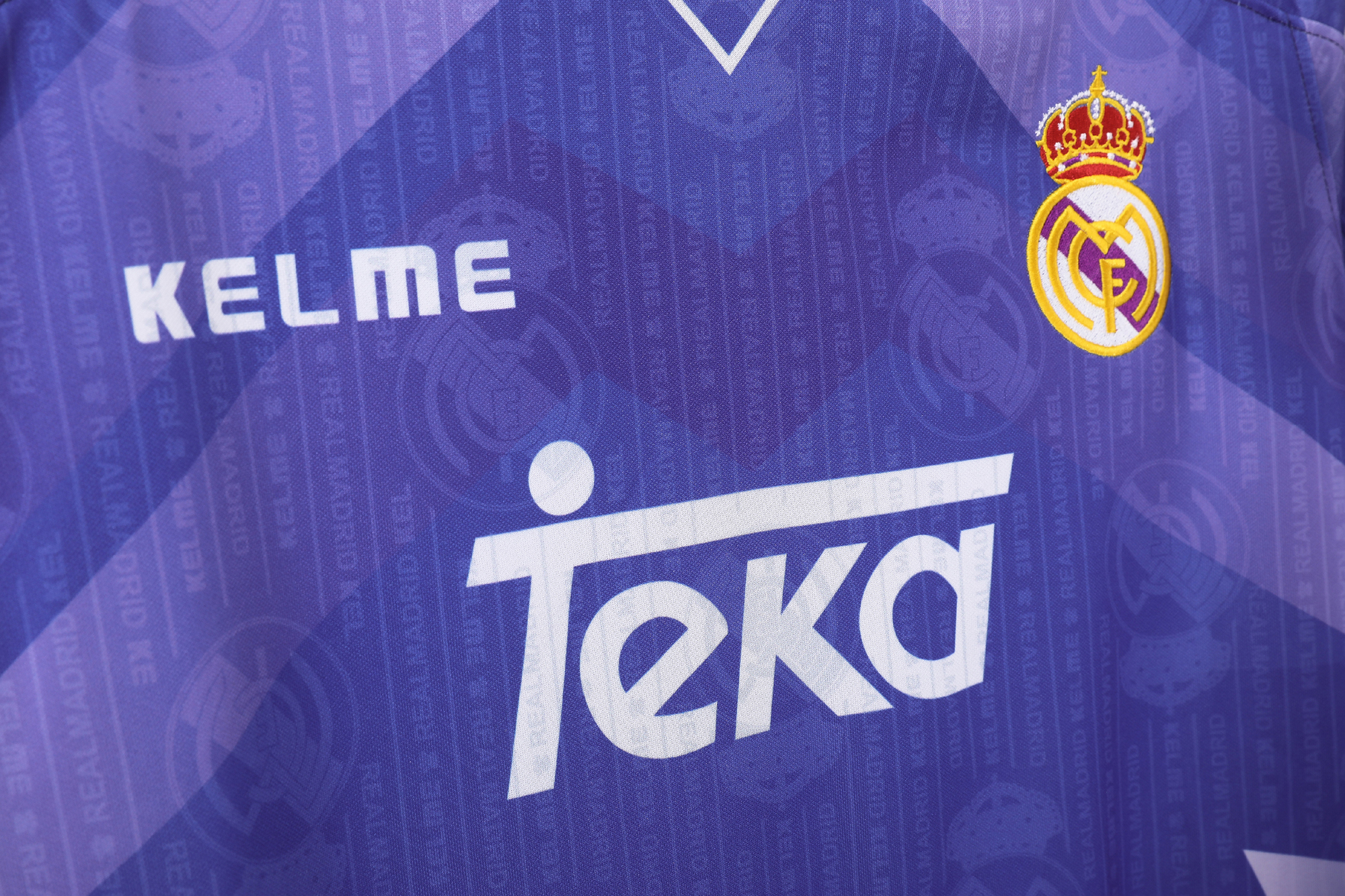 Retro Real Madrid 96/97 Away S-XXL
