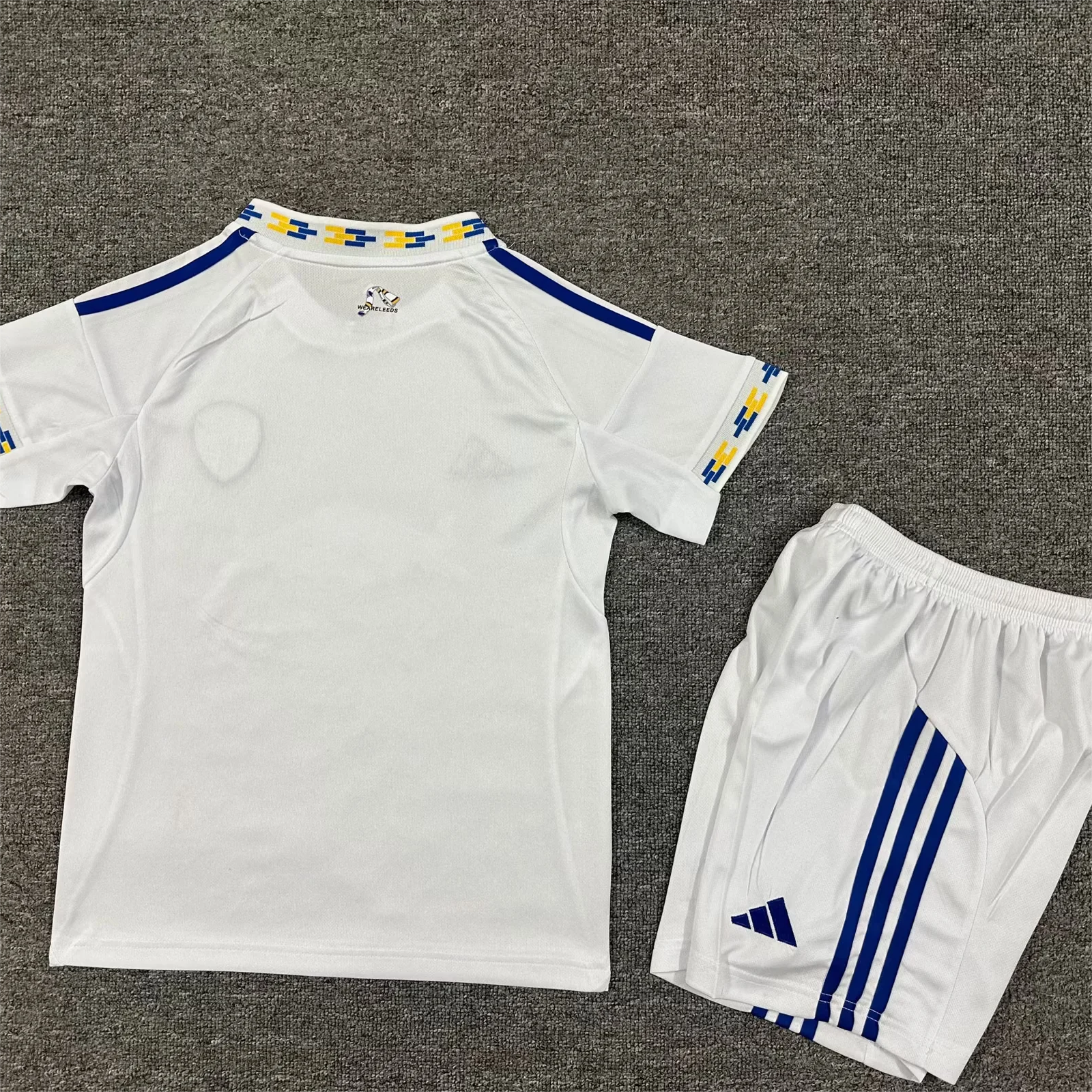 Kids Leeds United 25/26 Home 16-28