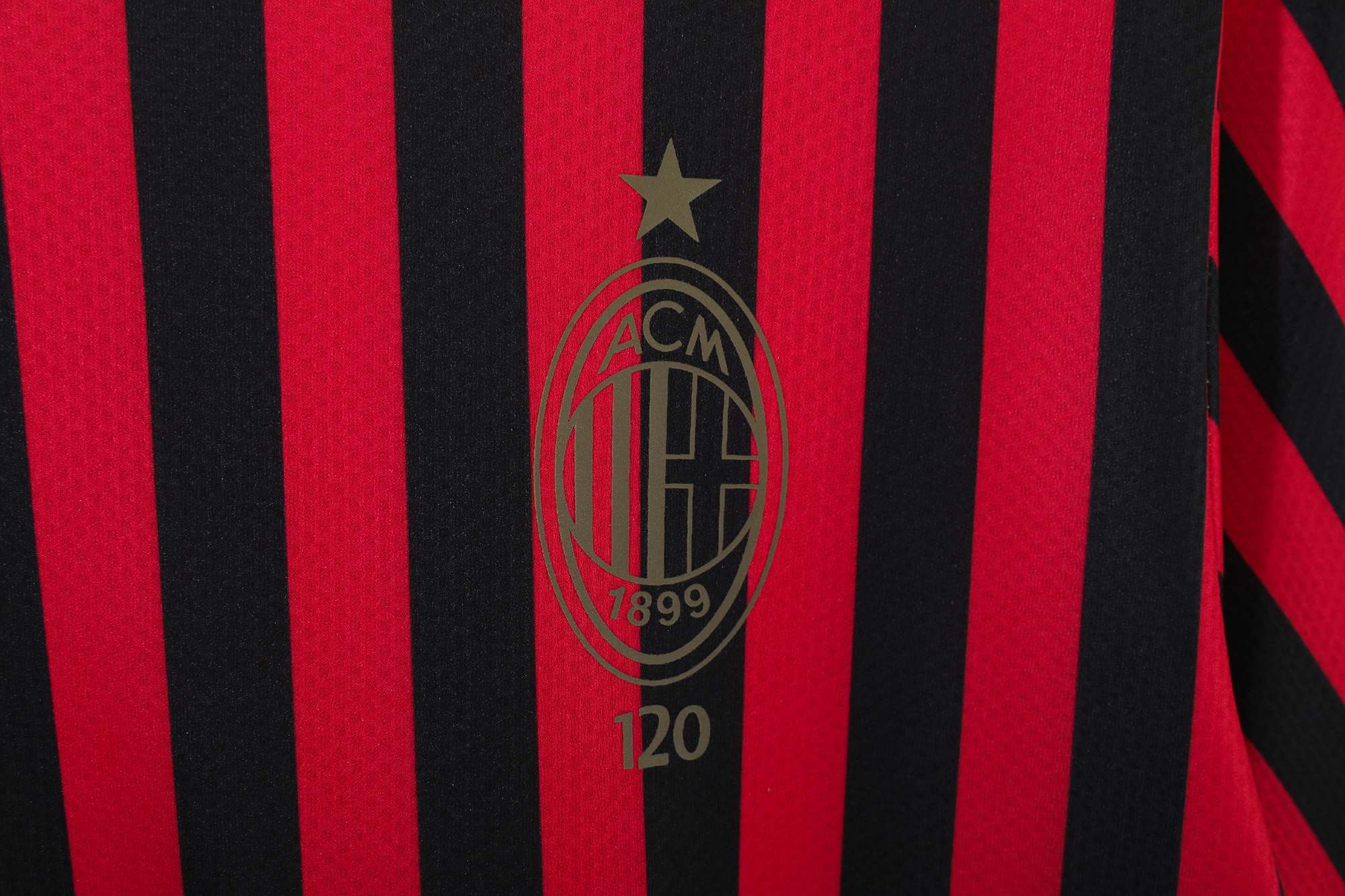 Retro  AC Milan 120 Anniversary 4