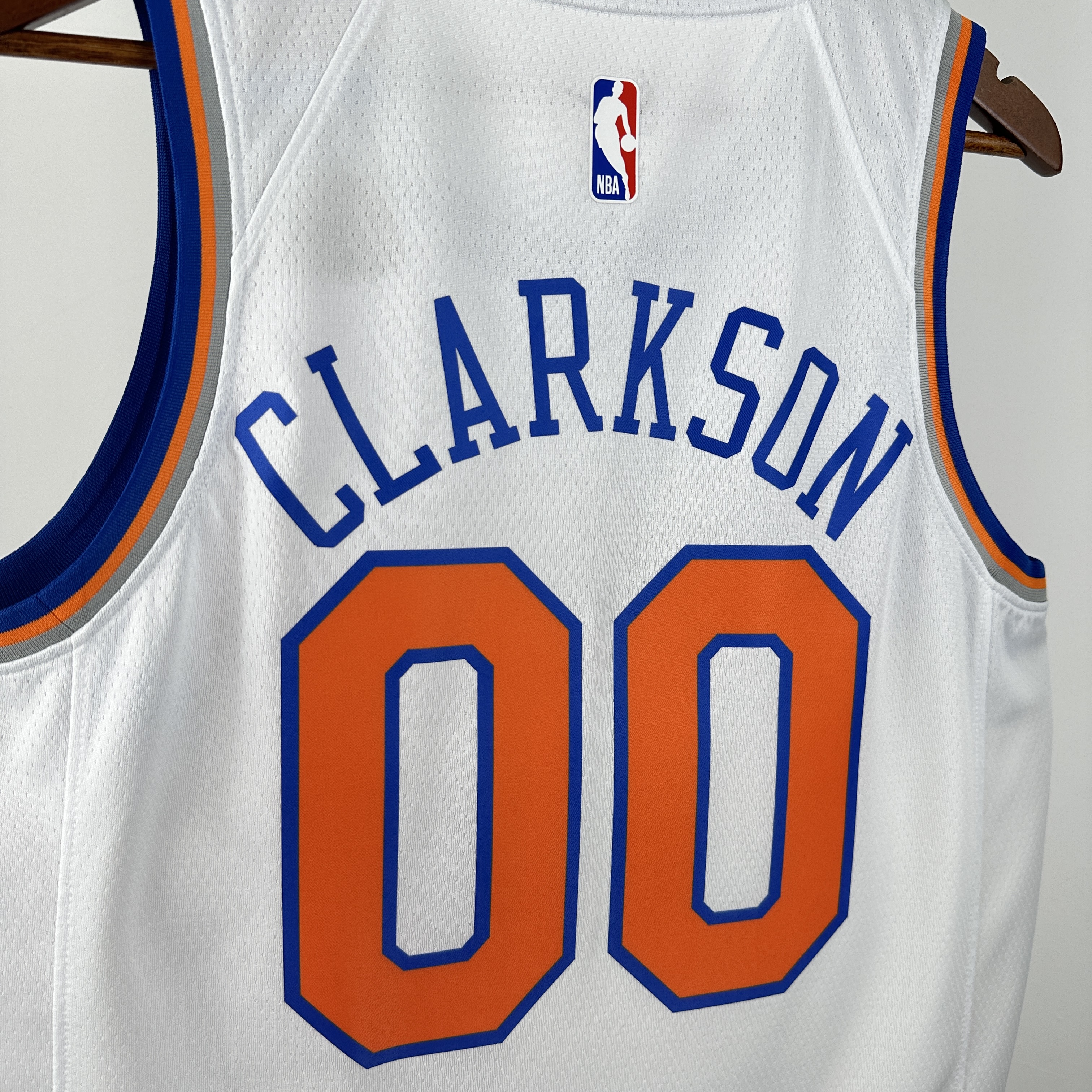 Season 23  Knicks White #00
