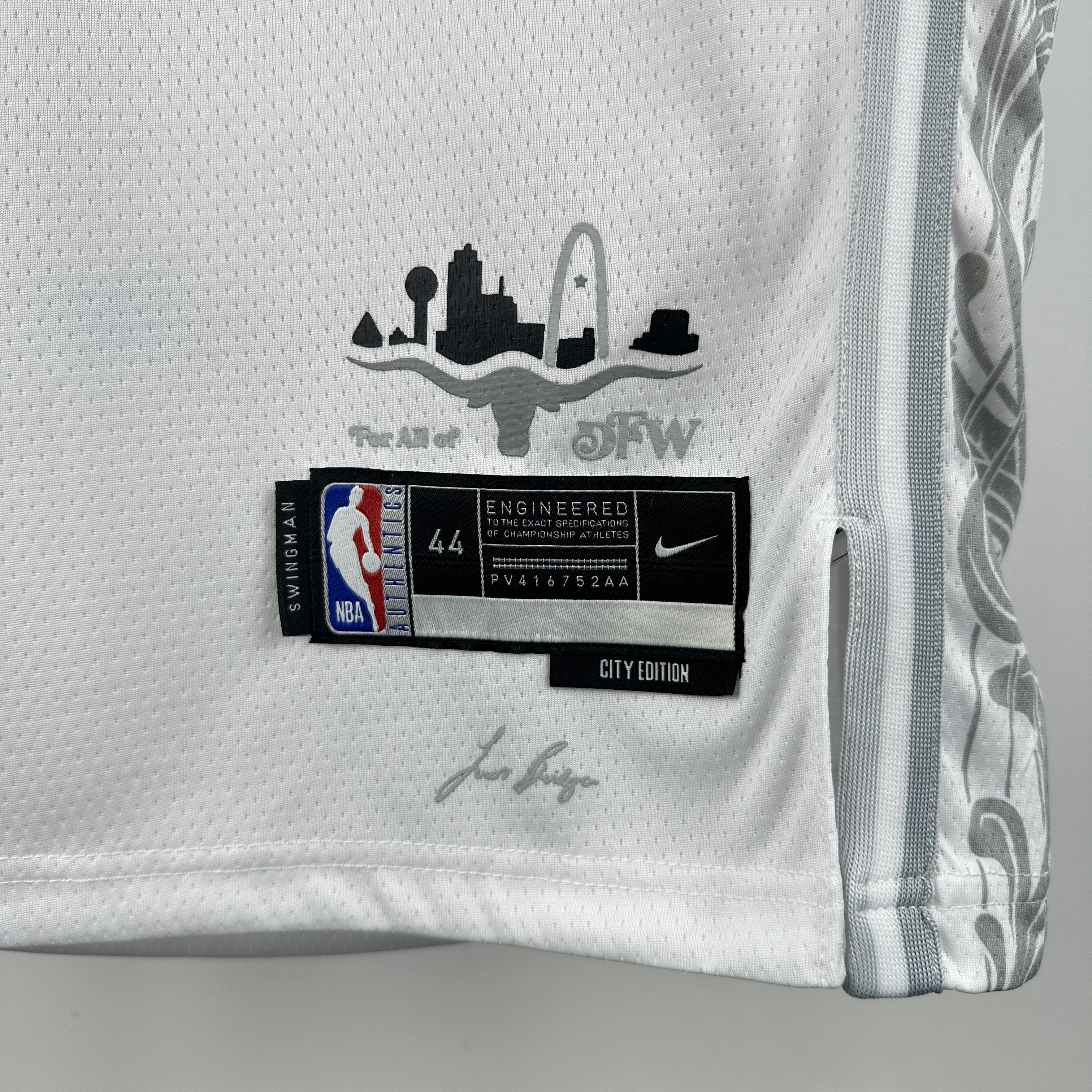 25 Season Mavericks City Version #5