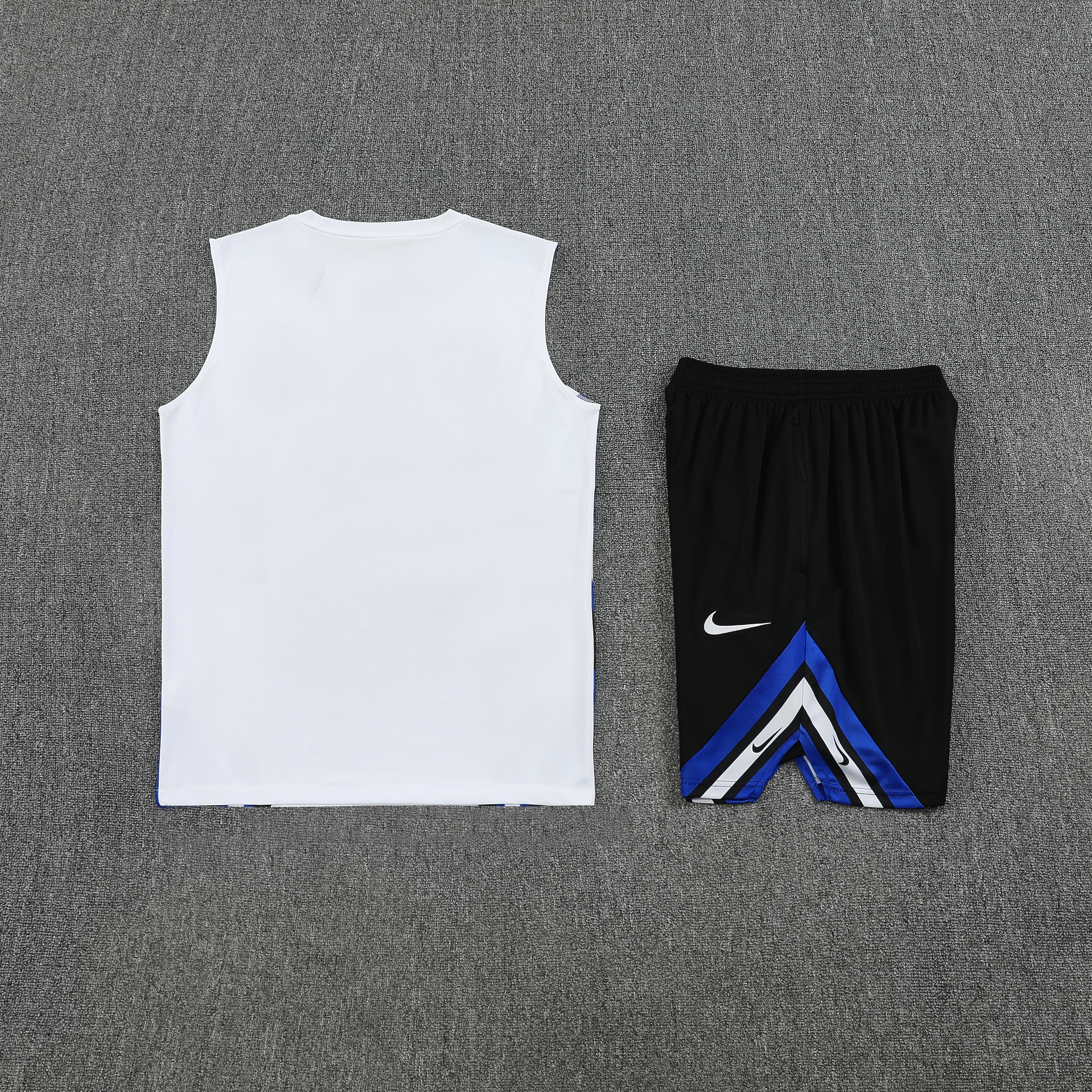 Sleeveless Inter Milan Training Suit White