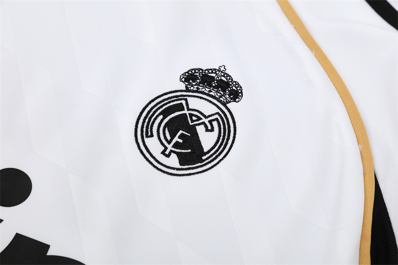 Real Madrid 11/12 half zipper Training White