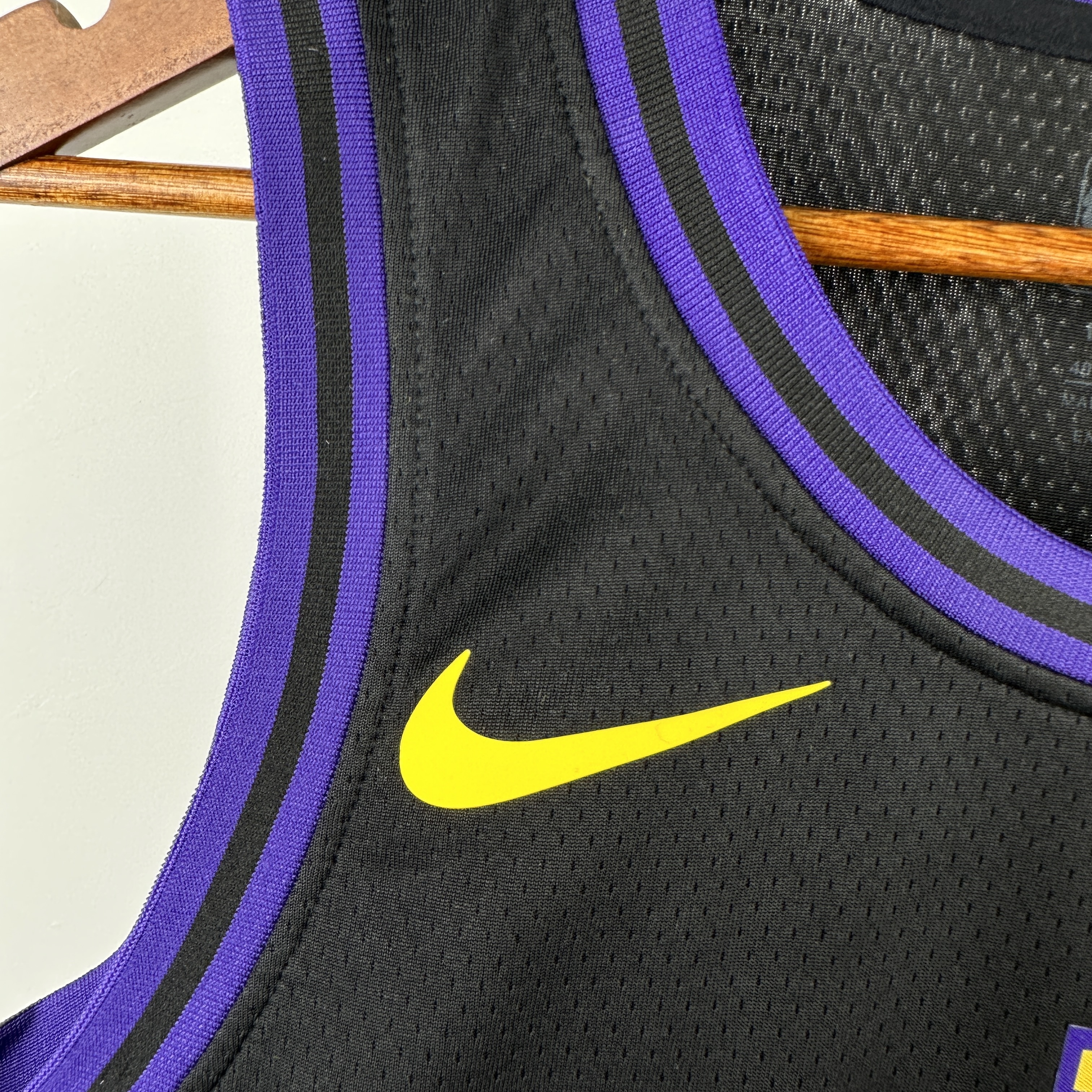 25/26 Season Lakers City Editon #77