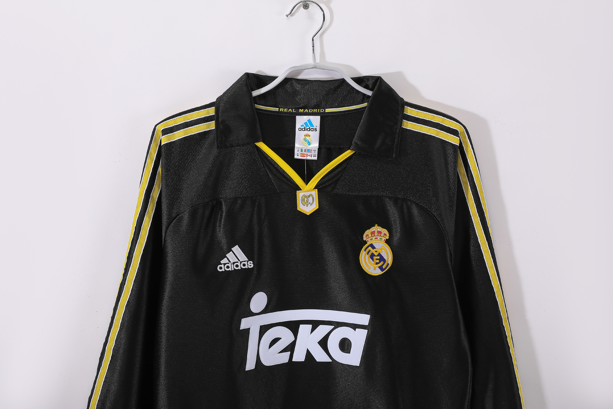Retro Real Madrid 1999/01 Away Black Long Sleeves 4