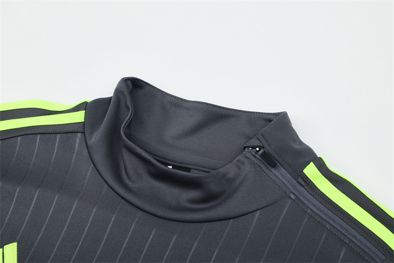 Real Madrid 15/16 half zipper Training Gray
